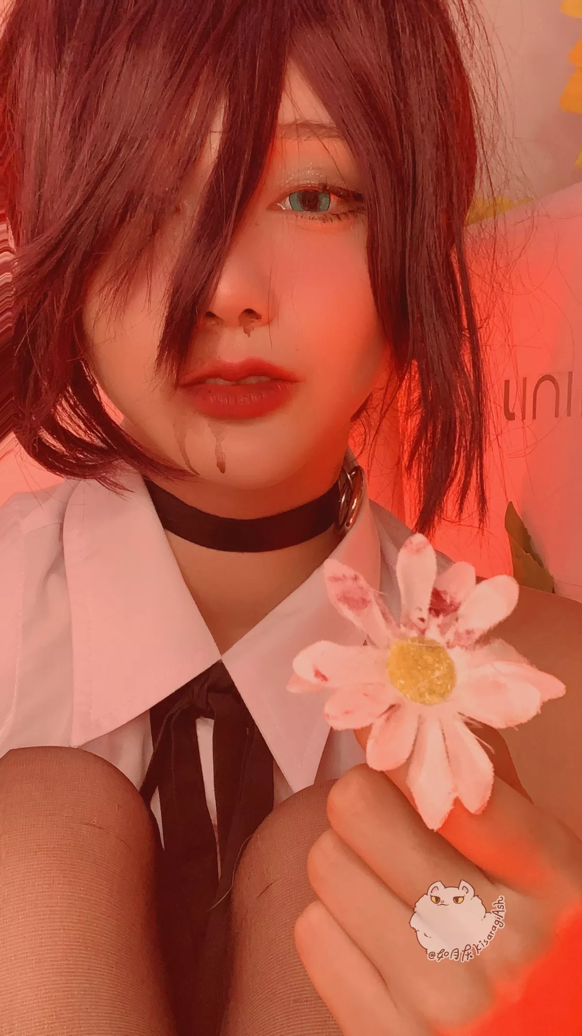 网络美女Ash如月灰电锯人REZE主题性感无袖白T配黑色短裙黑丝袜迷人写真34P
