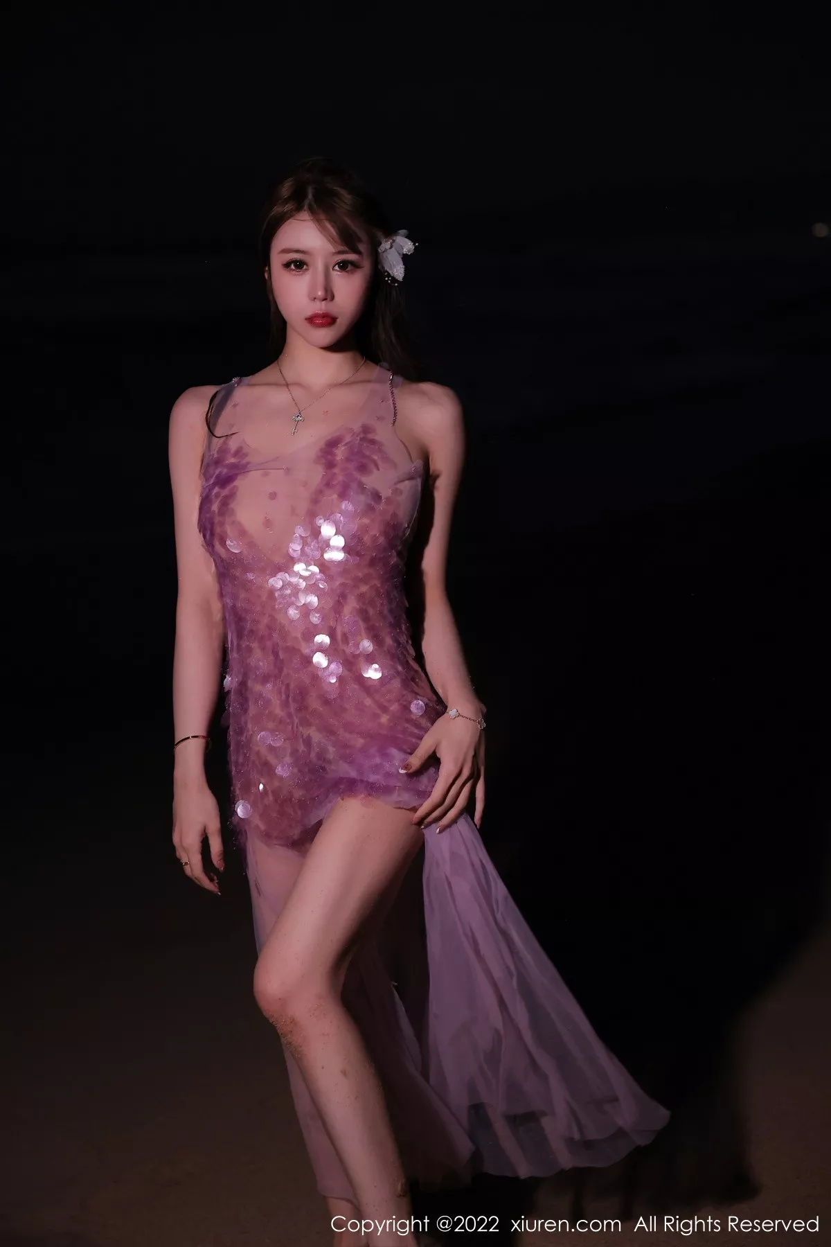 XiuRen第5890期_模特tina_甜仔海南旅拍沙滩场景粉色真空裙秀凹凸身材诱惑写真53P