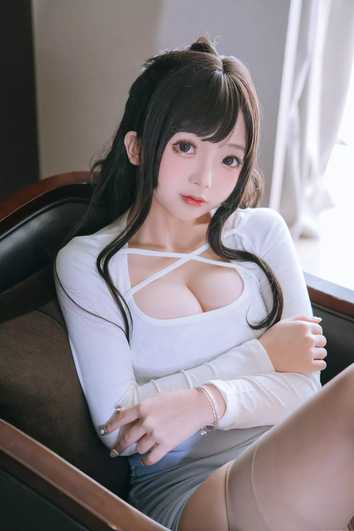 Cosplay美女日奈娇包臀裙秘书主题私房半脱制服露性感内衣秀童颜巨乳诱惑写真105P