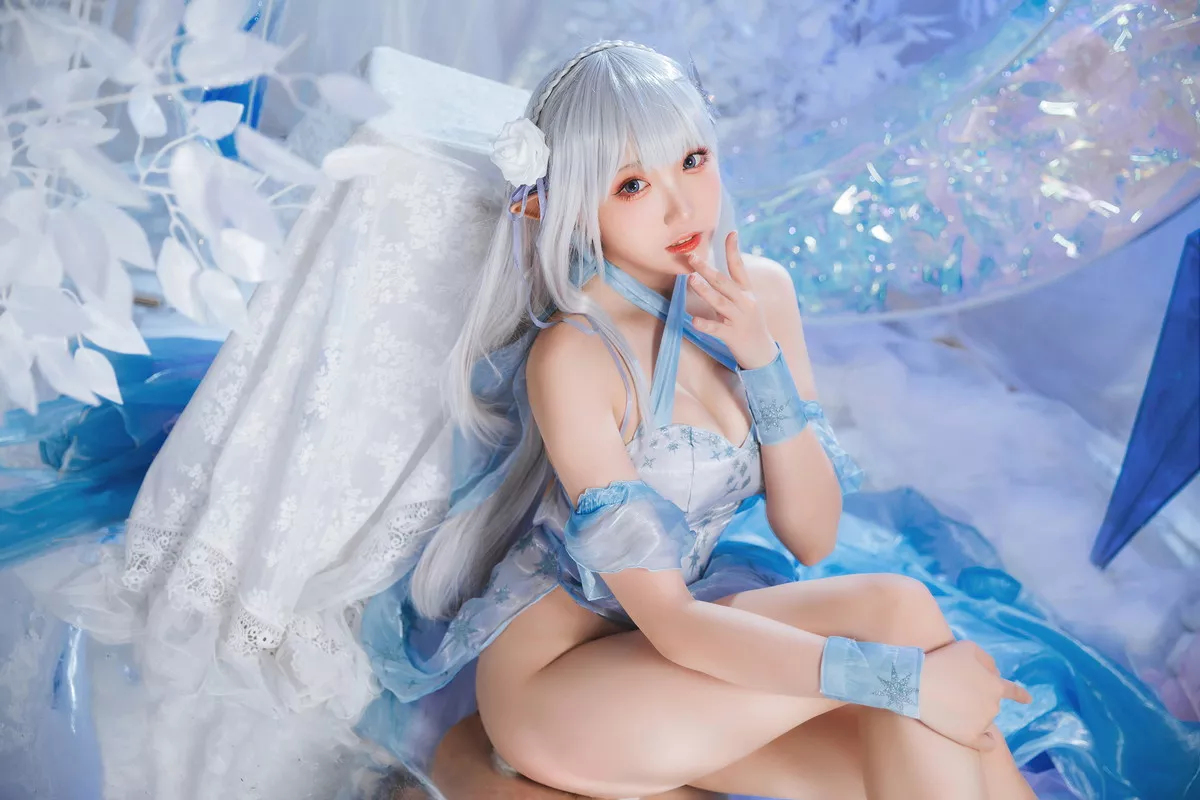 Coser美女瓜希酱水晶礼服主题绝美精灵装扮性感薄纱礼裙秀白嫩肌肤诱惑写真28P