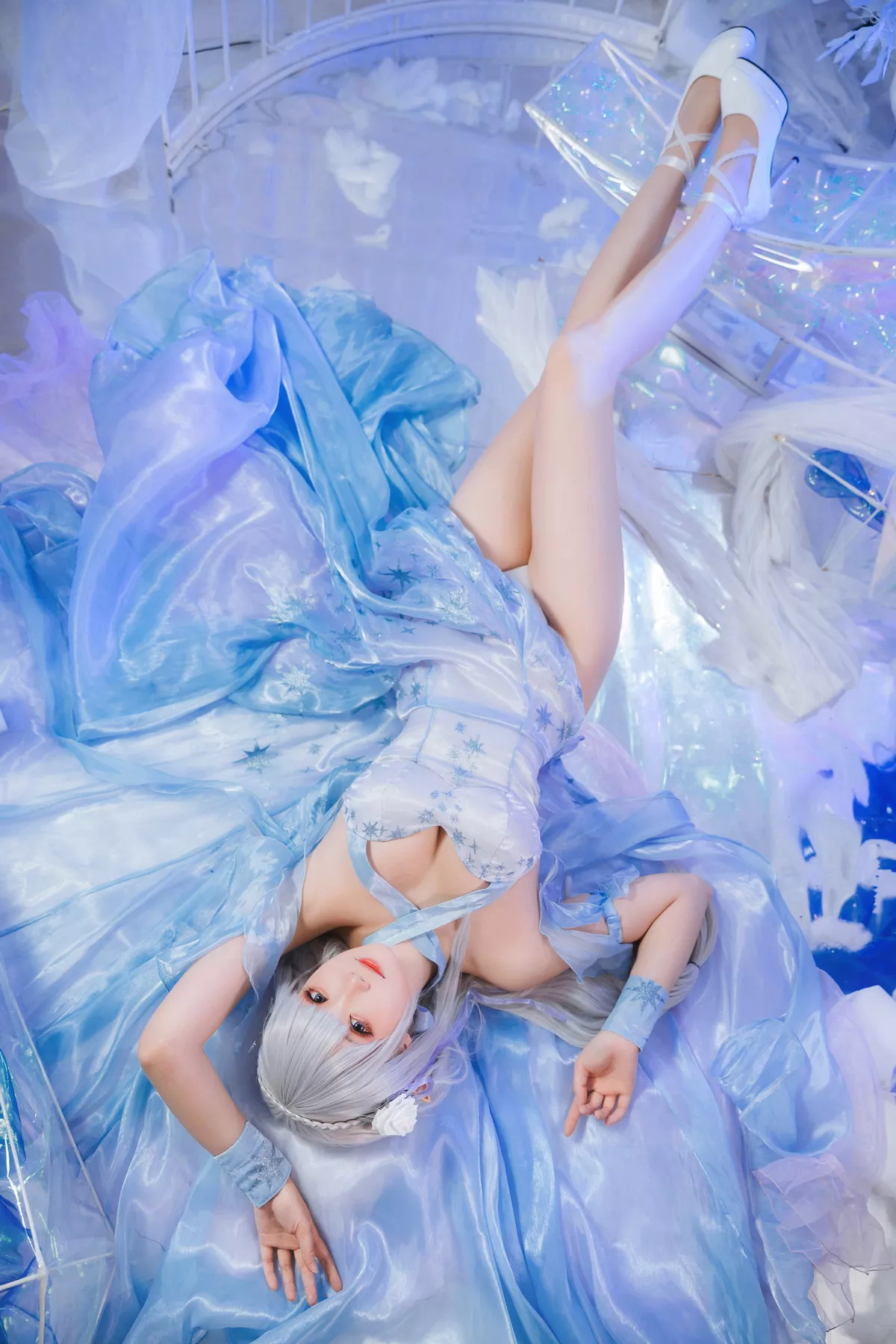 Coser美女瓜希酱水晶礼服主题绝美精灵装扮性感薄纱礼裙秀白嫩肌肤诱惑写真28P