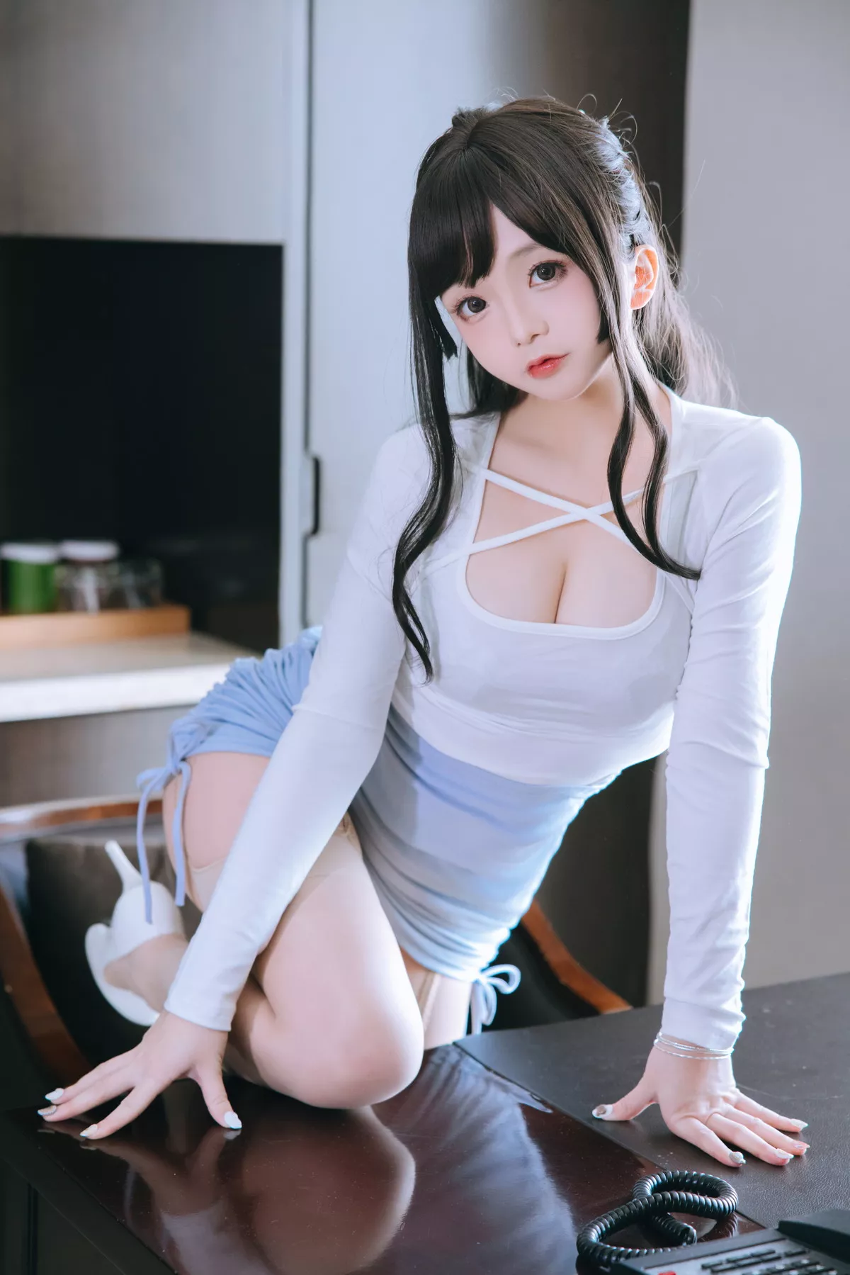 Cosplay美女日奈娇包臀裙秘书主题私房半脱制服露性感内衣秀童颜巨乳诱惑写真105P