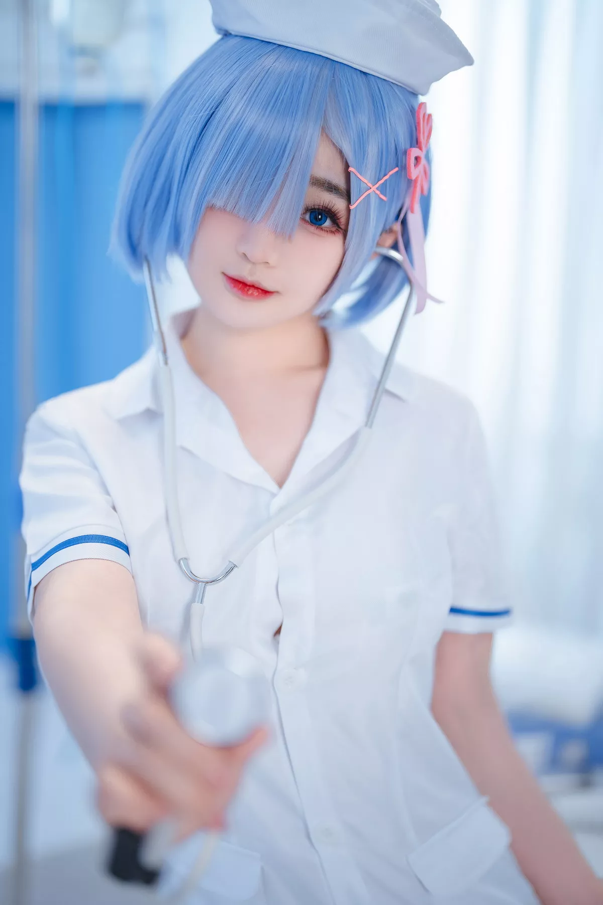 网络美女桜井宁宁雷姆护士主题半脱护士装露性感白色内衣秀豪乳遮点诱惑写真108P