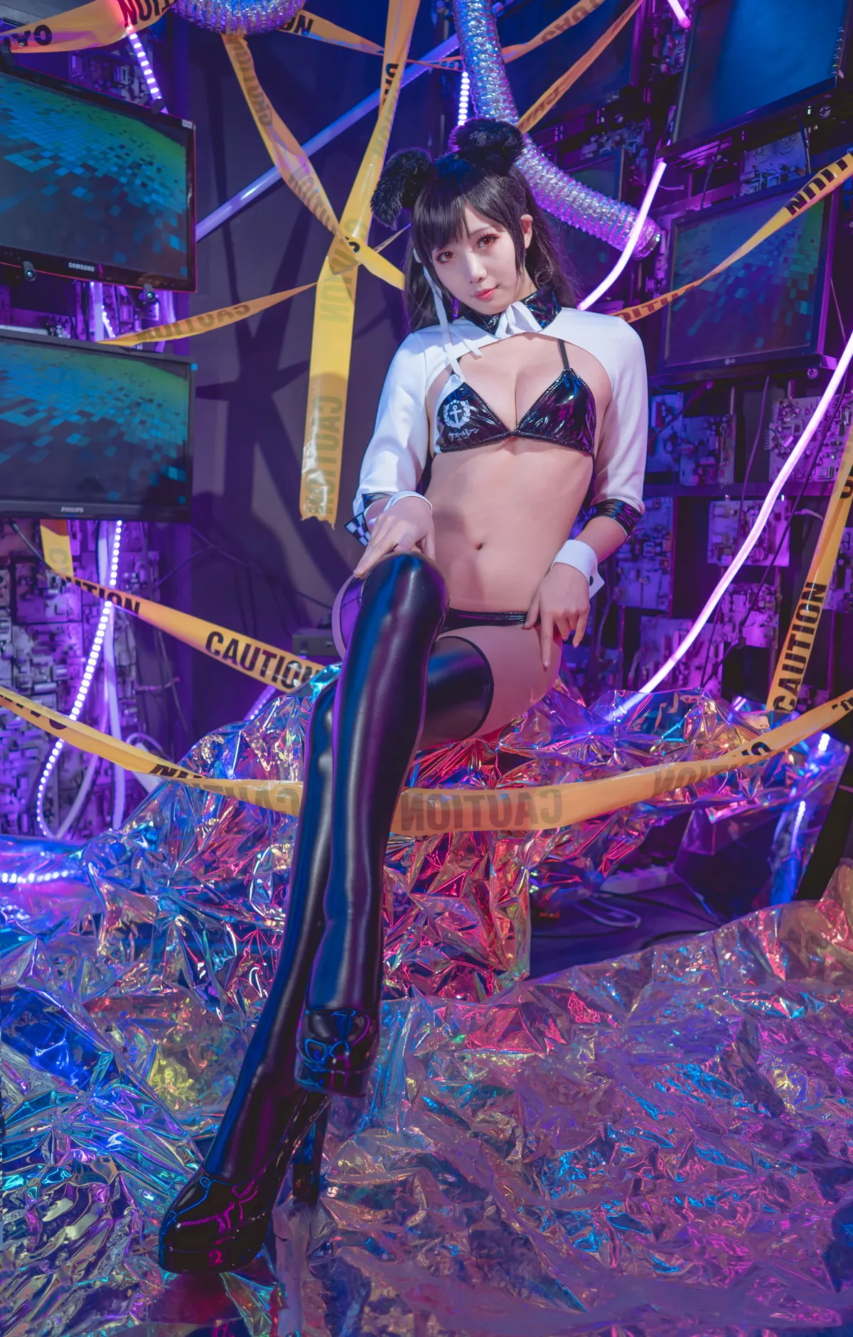 网络美女墨玉-M爱宕机车服主题性感服饰露黑色皮质内衣配皮腿袜撩人诱惑写真55P