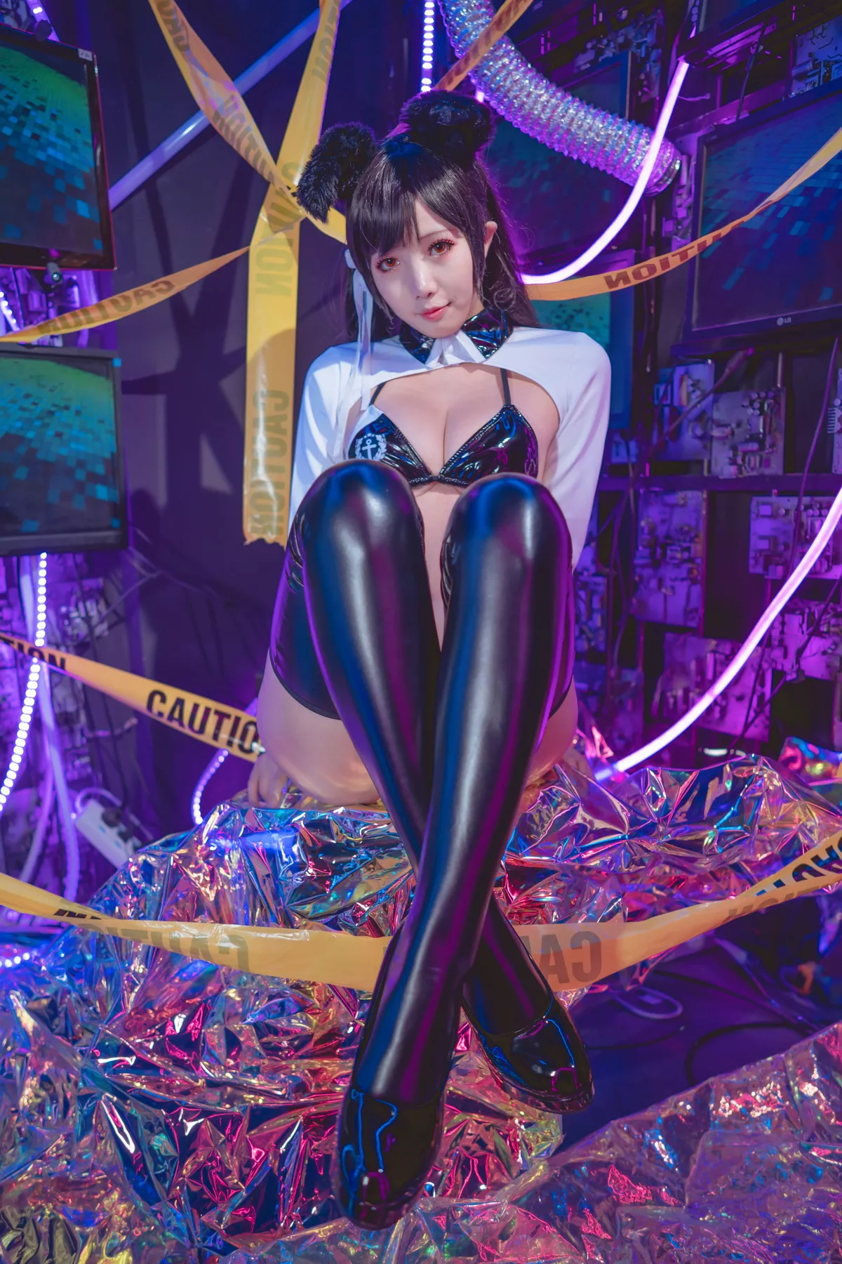 网络美女墨玉-M爱宕机车服主题性感服饰露黑色皮质内衣配皮腿袜撩人诱惑写真55P