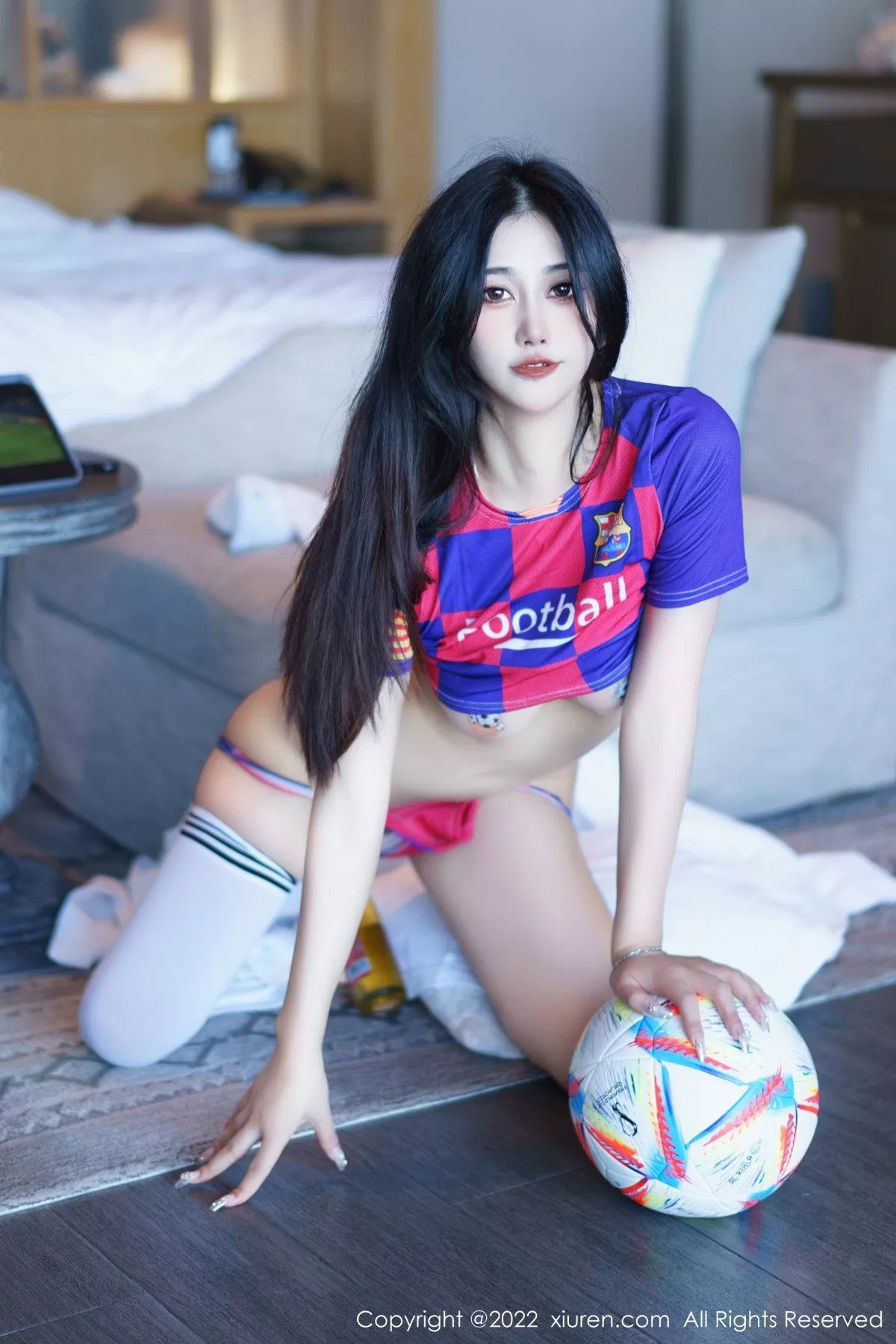 XiuRen第6004期_模特laura阿姣三亚旅拍足球宝贝主题性感球服秀完美身材诱惑写真71P