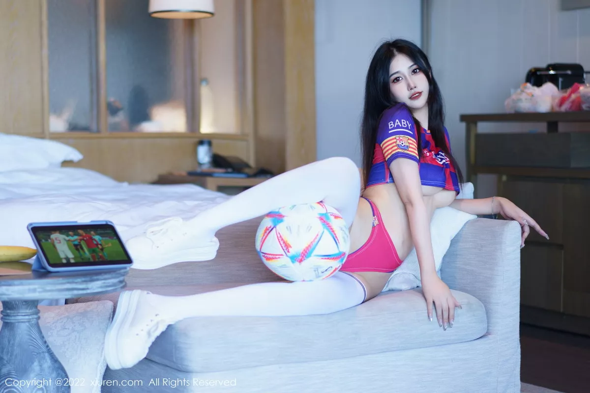 XiuRen第6004期_模特laura阿姣三亚旅拍足球宝贝主题性感球服秀完美身材诱惑写真71P