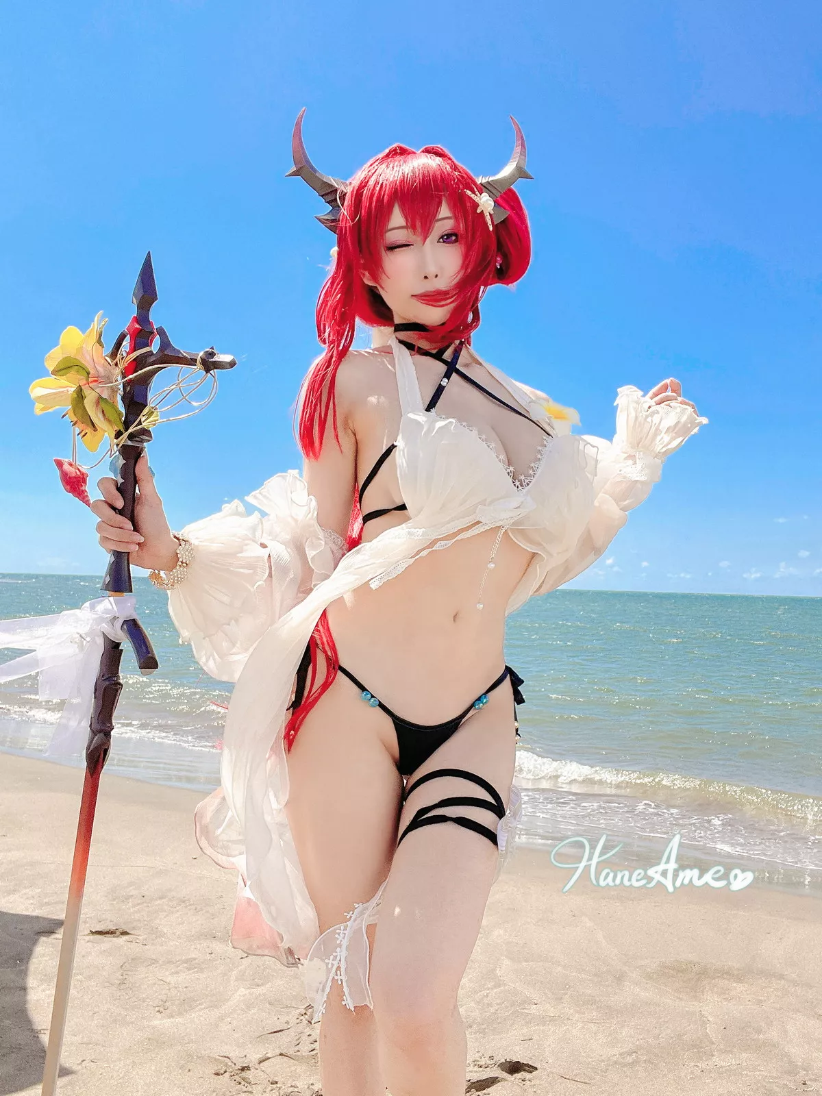 Coser美女雨波_HaneAme泳裝主题海边沙滩性感比基尼秀完美身材惹火诱惑写真38P