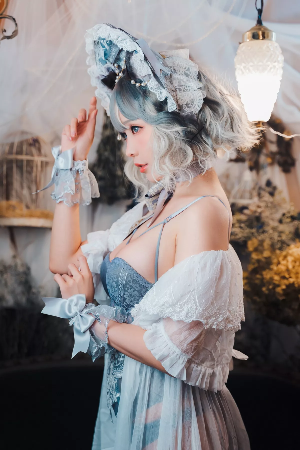 Coser妹子Ely_eee布偶猫少女主题灰色紧身内衣配蕾丝吊袜秀完美身材诱惑写真51P