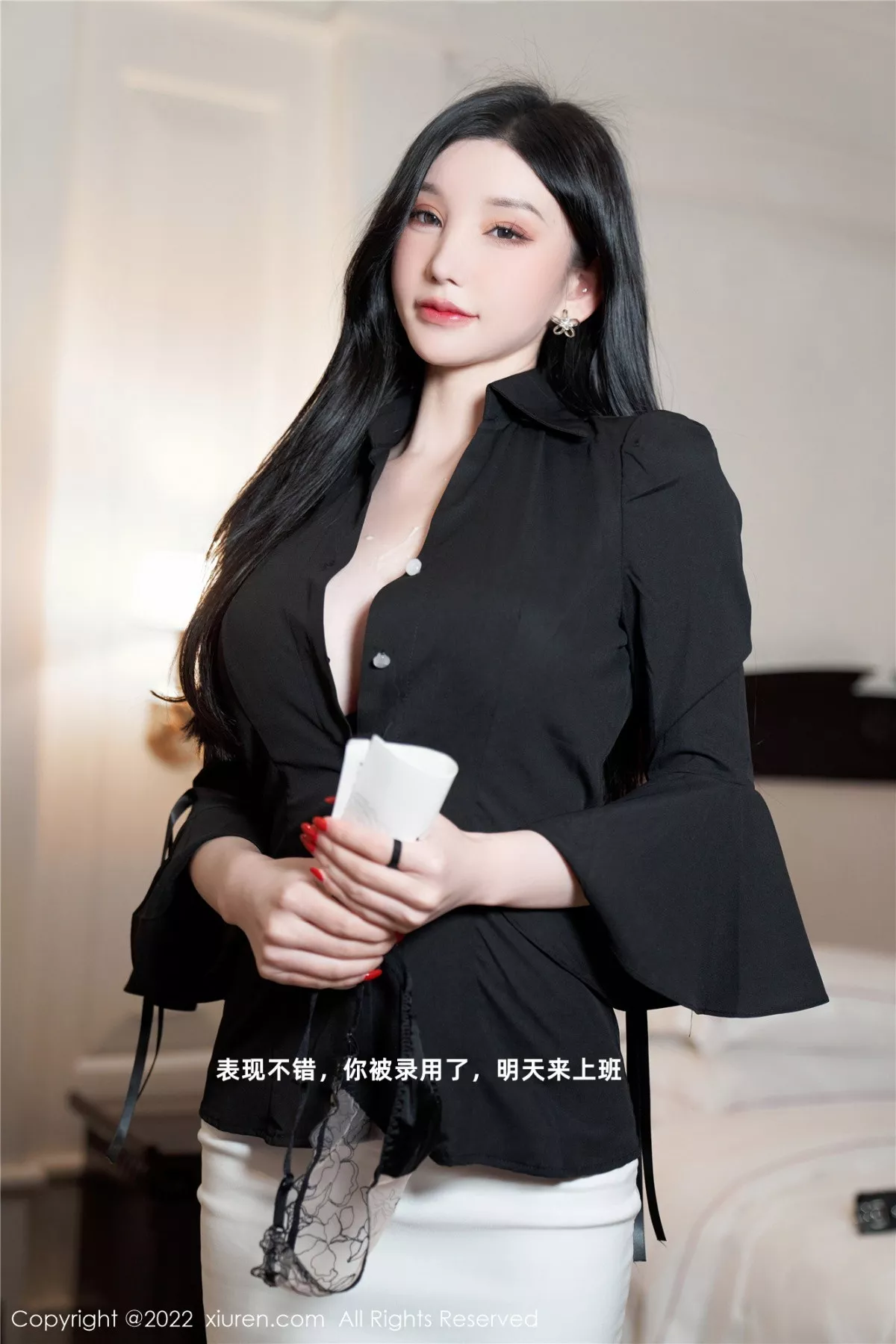 XiuRen第6012期_女神周于希Sally脱职业装露黑色内衣秀完美身材迷人诱惑写真94P