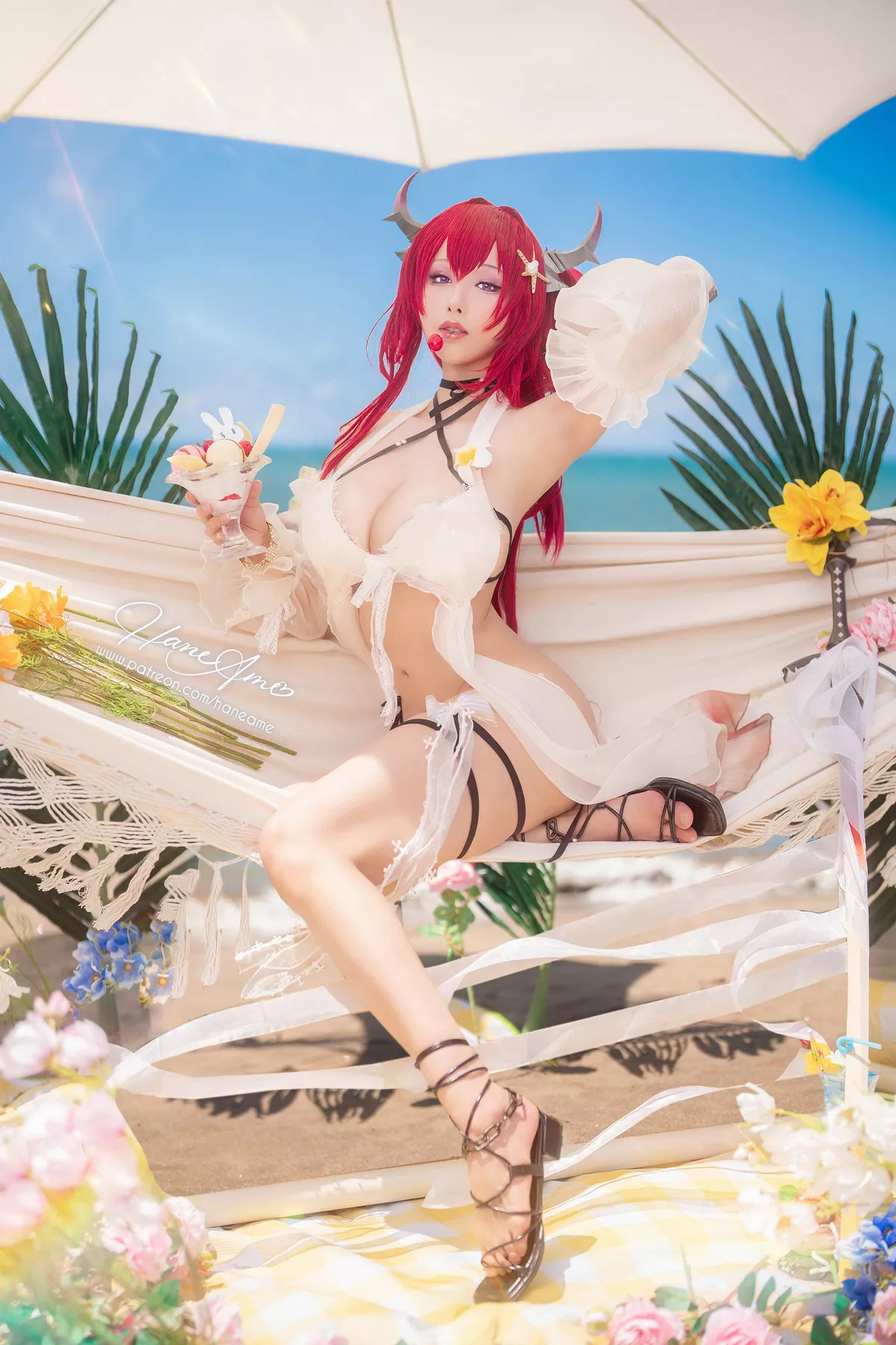 Coser美女雨波_HaneAme泳裝主题海边沙滩性感比基尼秀完美身材惹火诱惑写真38P