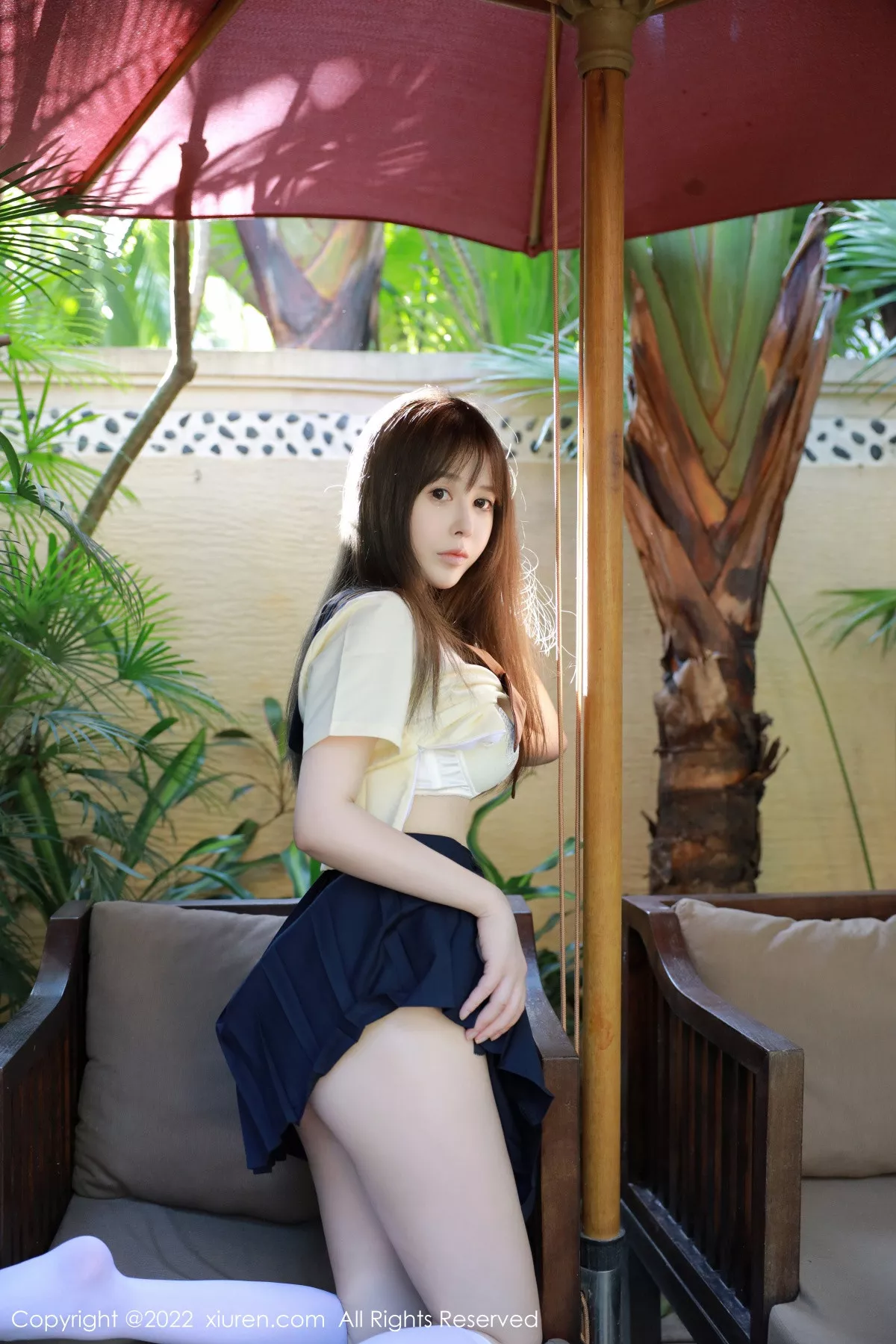 XiuRen第6021期_女神Evelyn艾莉南京旅拍户外性感白色水手服秀完美身材诱惑写真66P