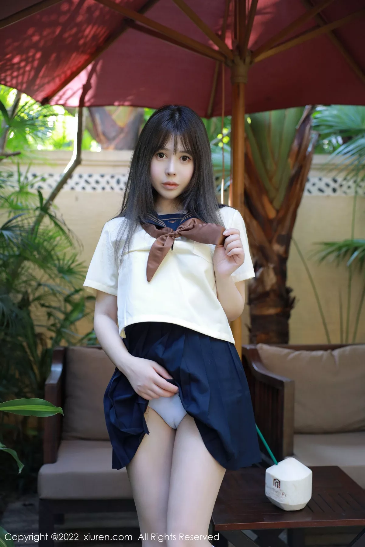 XiuRen第6021期_女神Evelyn艾莉南京旅拍户外性感白色水手服秀完美身材诱惑写真66P