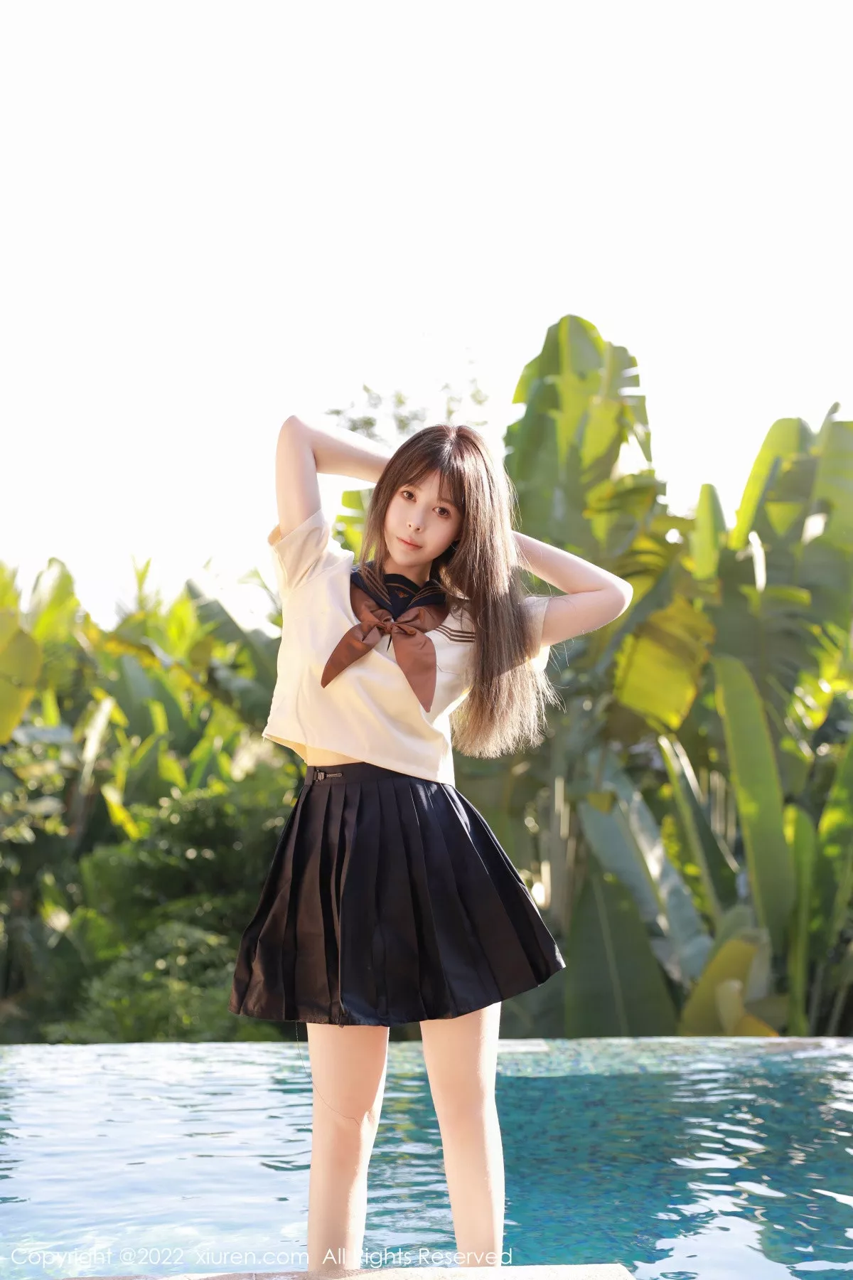 XiuRen第6021期_女神Evelyn艾莉南京旅拍户外性感白色水手服秀完美身材诱惑写真66P