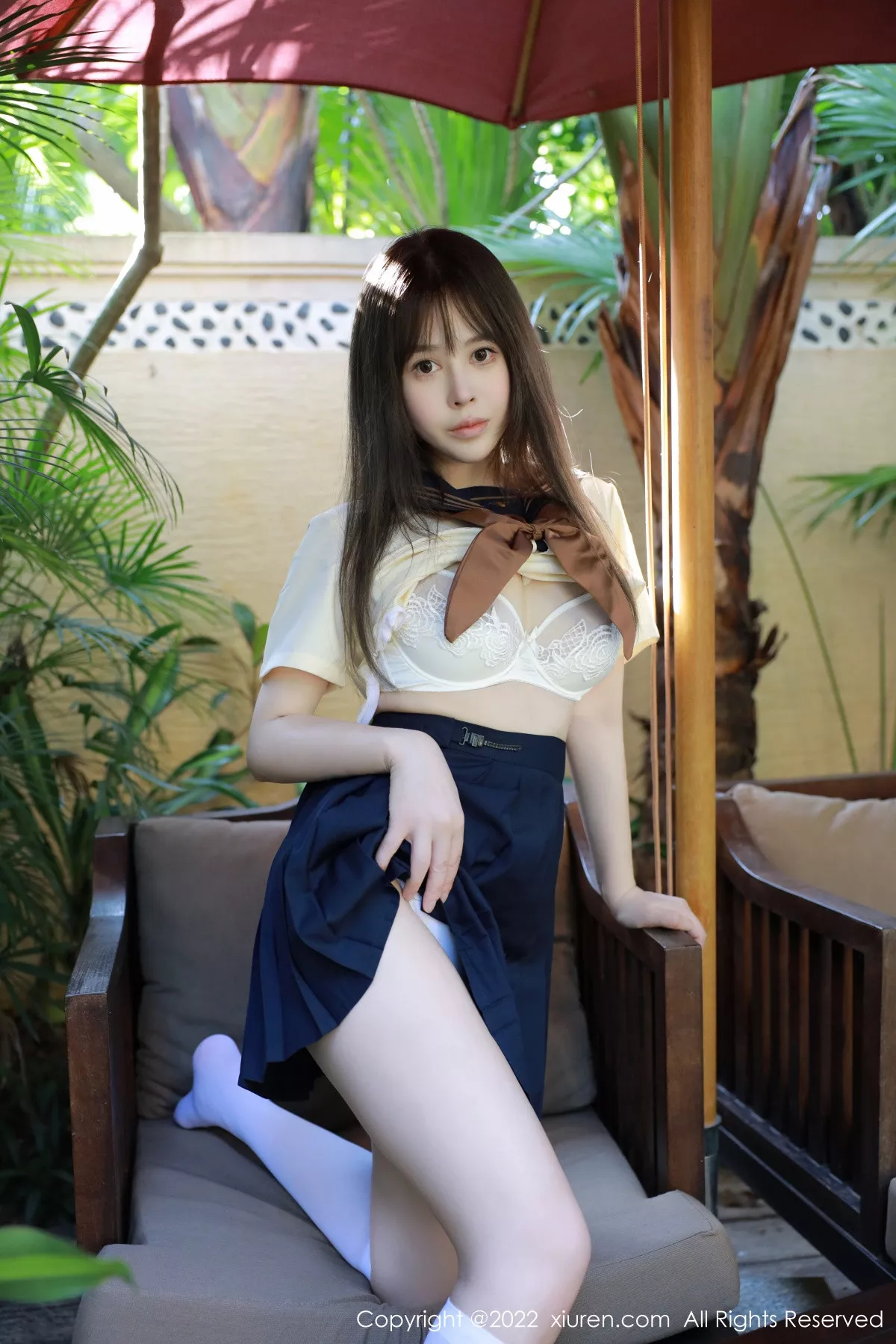 XiuRen第6021期_女神Evelyn艾莉南京旅拍户外性感白色水手服秀完美身材诱惑写真66P