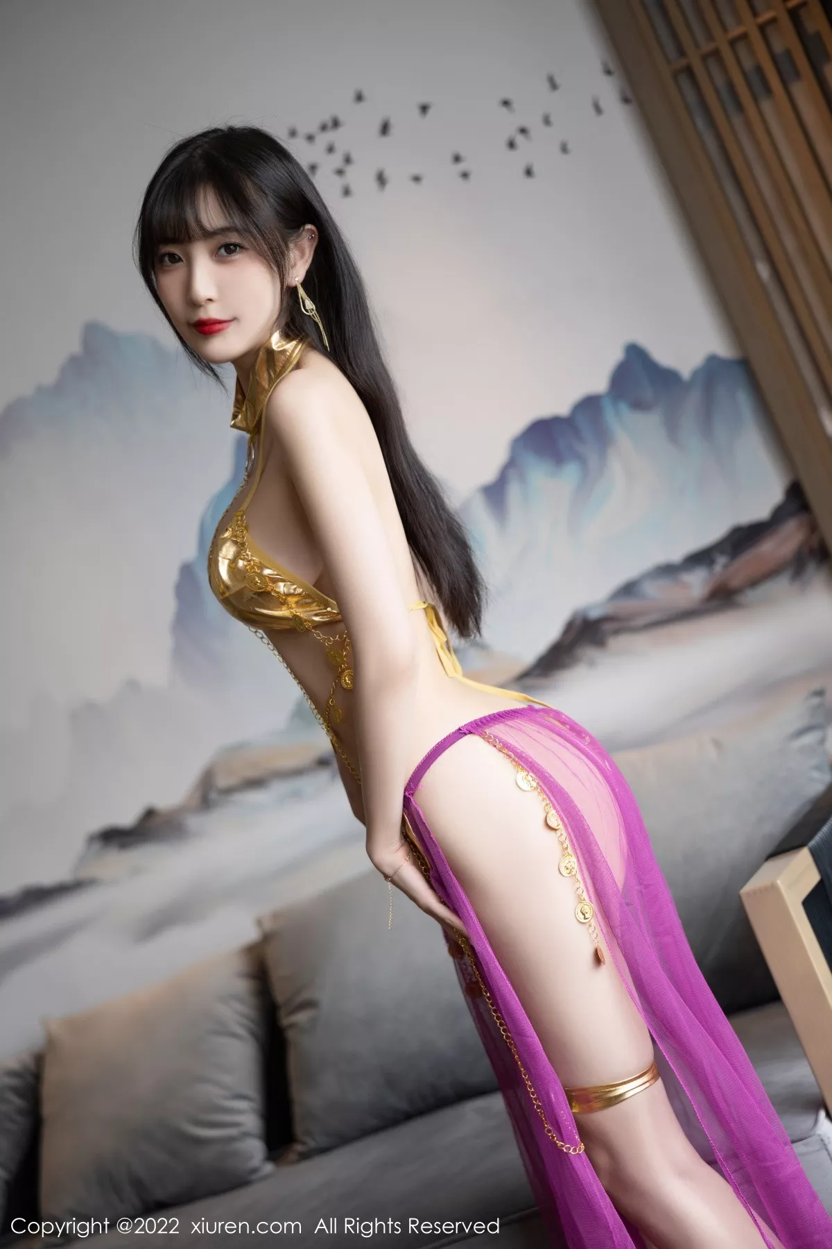 XiuRen第5901期_模特林星阑私房性感红色薄纱配金色比基尼秀曼妙身姿诱惑写真71P