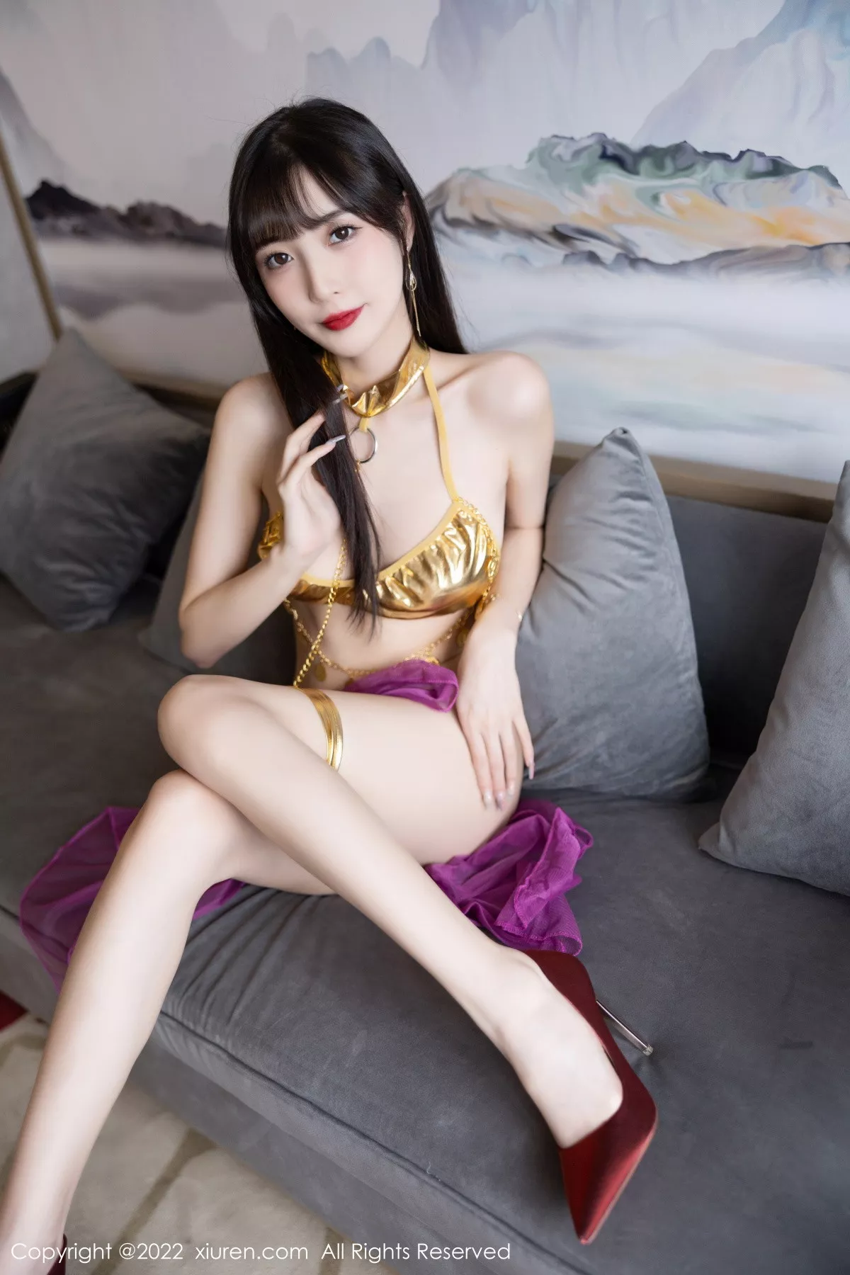 XiuRen第5901期_模特林星阑私房性感红色薄纱配金色比基尼秀曼妙身姿诱惑写真71P