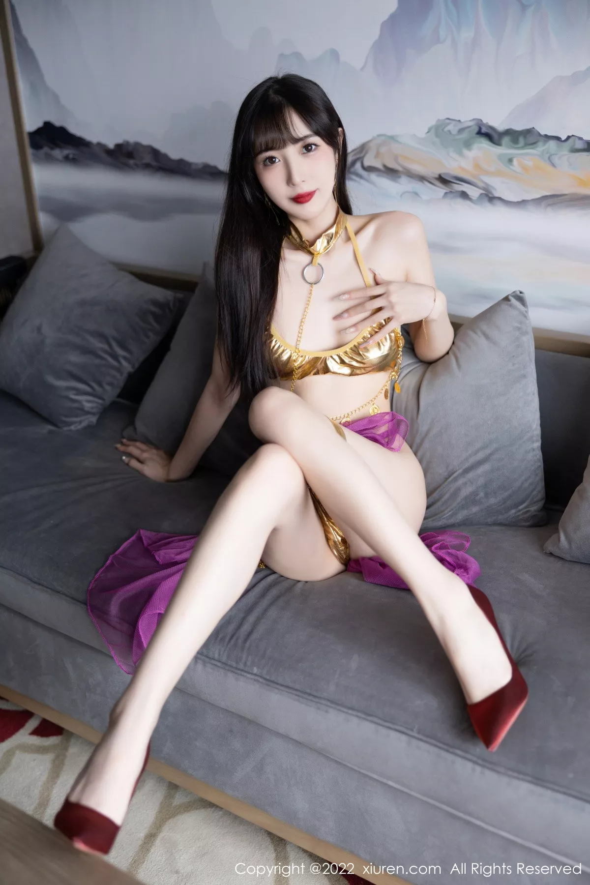 XiuRen第5901期_模特林星阑私房性感红色薄纱配金色比基尼秀曼妙身姿诱惑写真71P