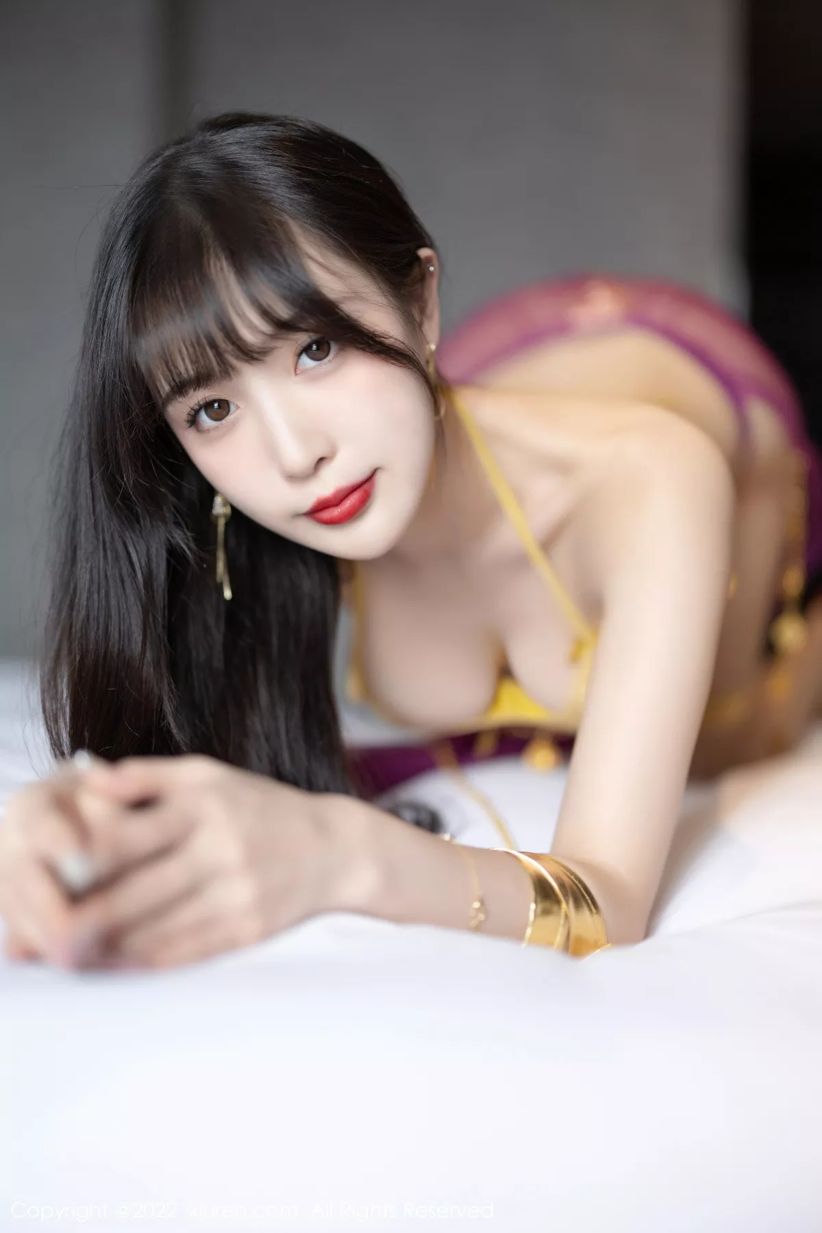 XiuRen第5901期_模特林星阑私房性感红色薄纱配金色比基尼秀曼妙身姿诱惑写真71P