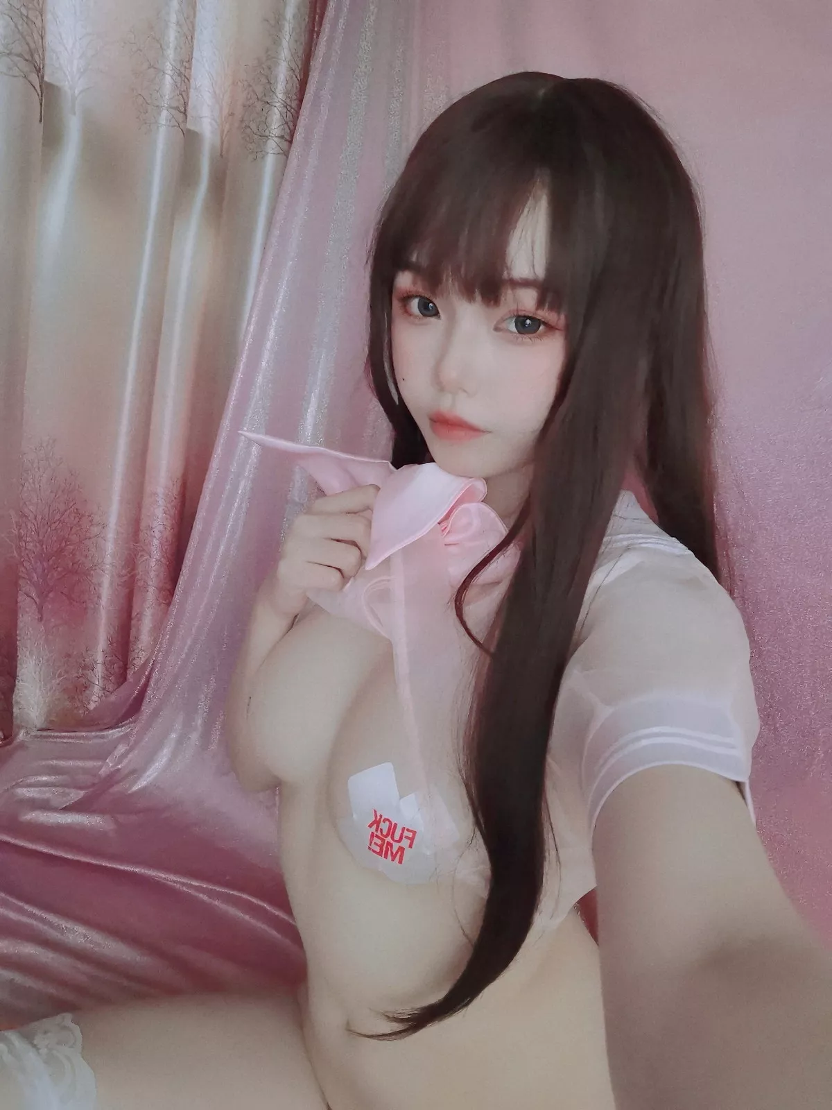 网络美女喵喵鱼粉嫩水手服主题私房脱粉色蝴蝶结露傲人豪乳遮点极致诱惑写真48P