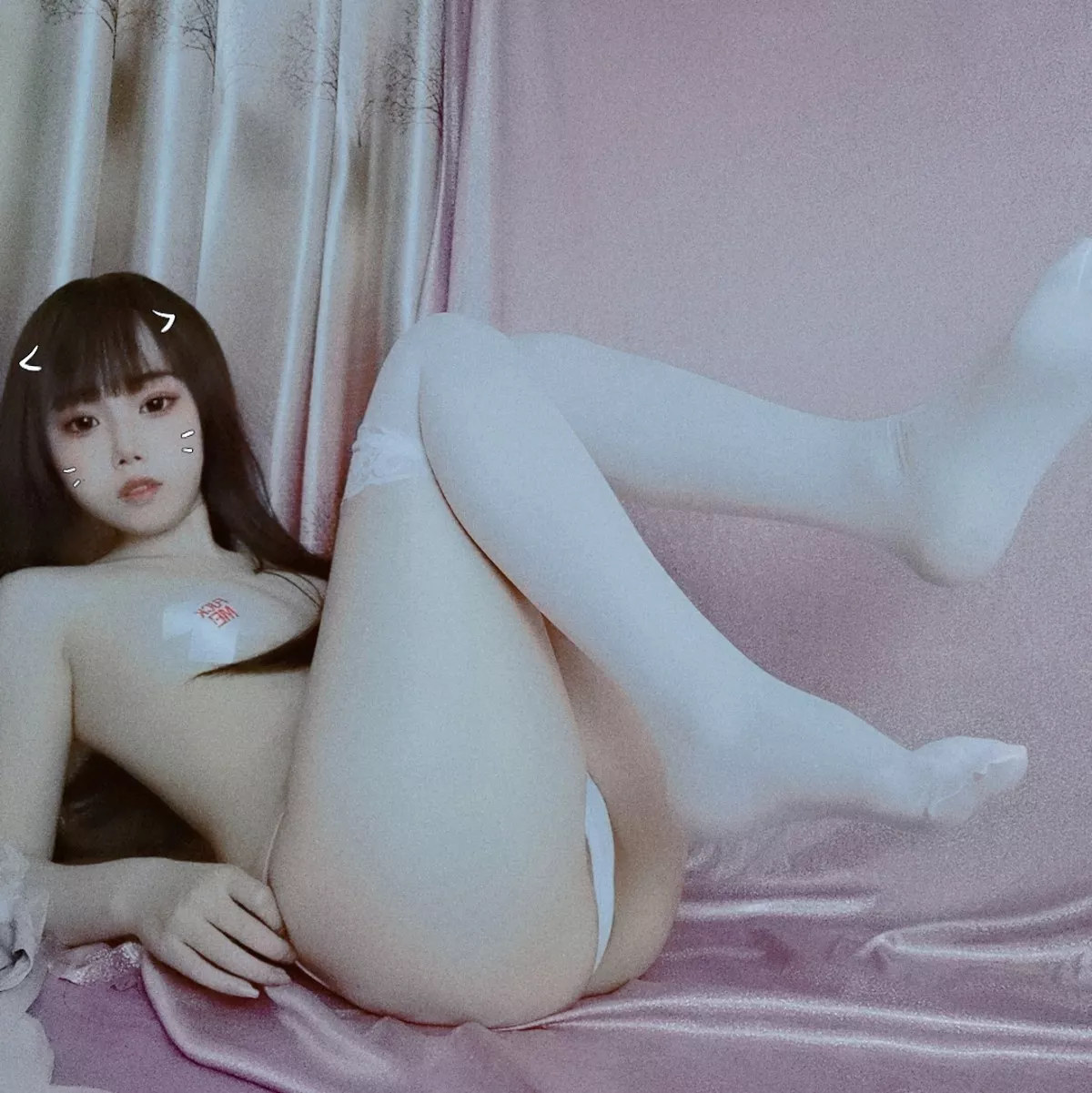 网络美女喵喵鱼粉嫩水手服主题私房脱粉色蝴蝶结露傲人豪乳遮点极致诱惑写真48P