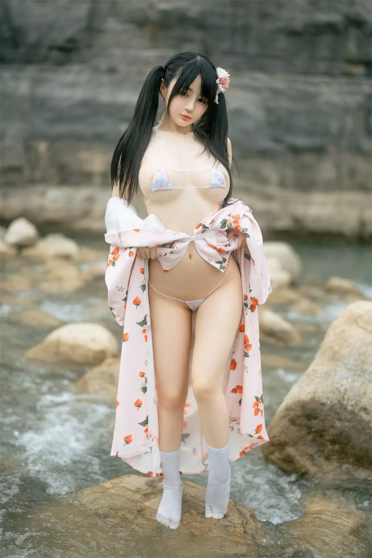 网络美女桜井宁宁和服浴衣主题户外半脱露性感三点式内衣秀豪乳翘臀诱惑写真76P