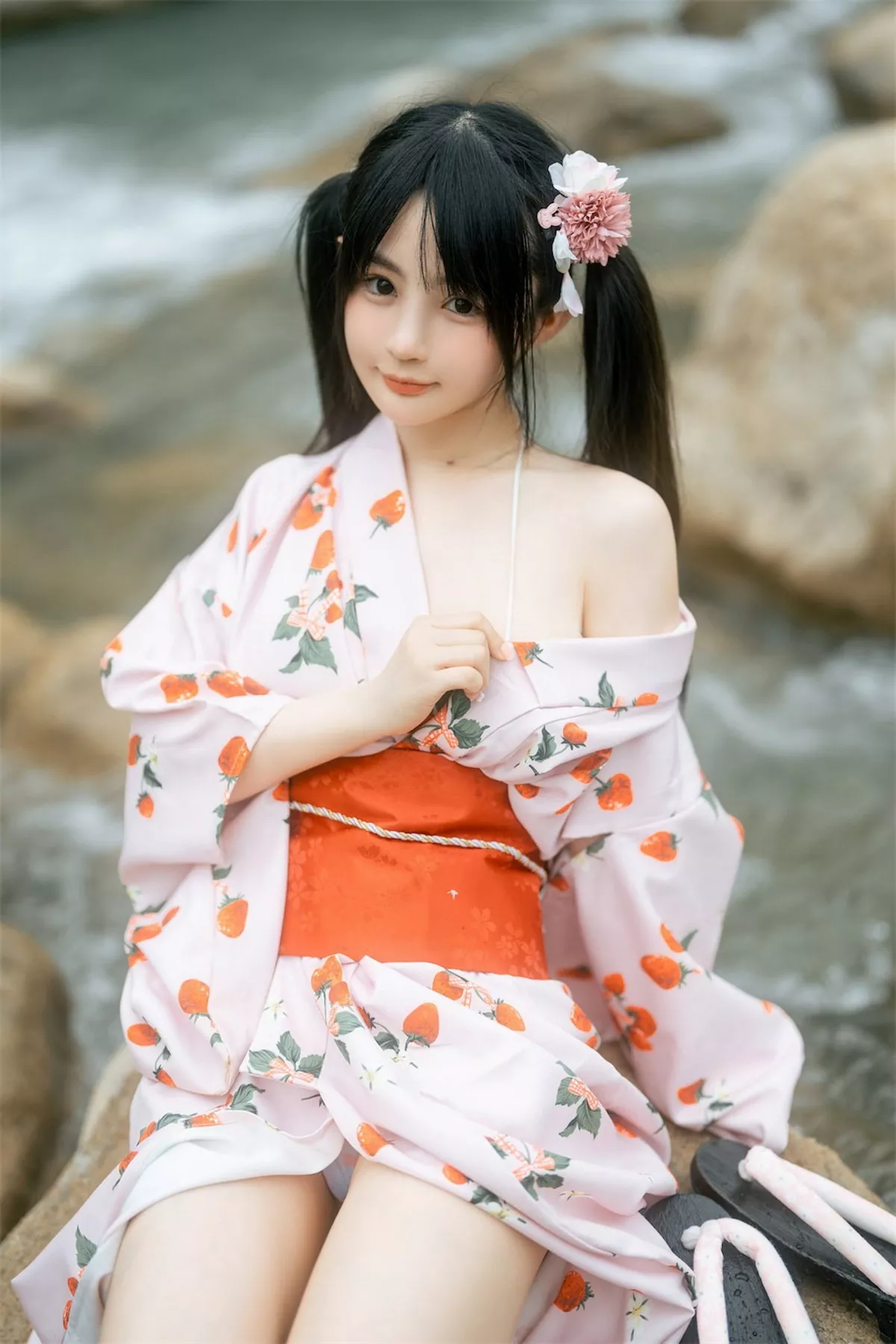 网络美女桜井宁宁和服浴衣主题户外半脱露性感三点式内衣秀豪乳翘臀诱惑写真76P