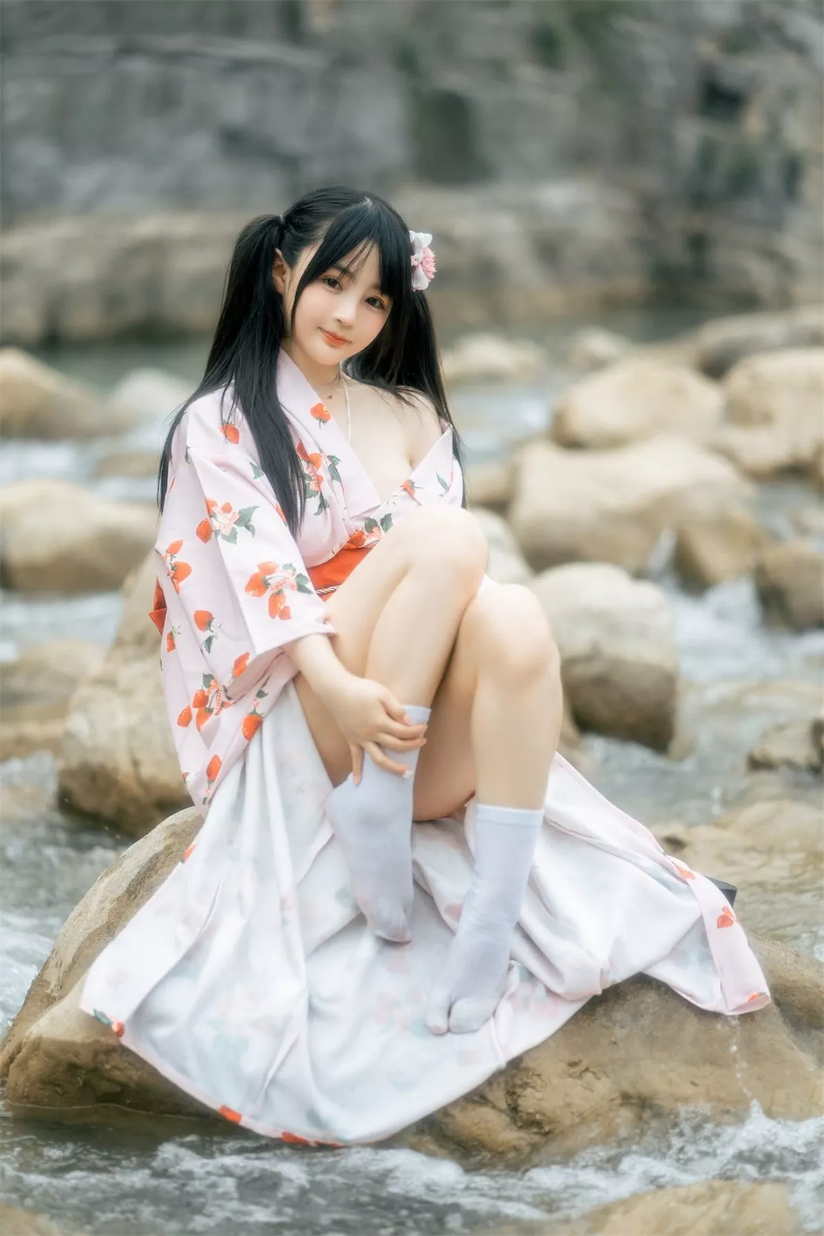 网络美女桜井宁宁和服浴衣主题户外半脱露性感三点式内衣秀豪乳翘臀诱惑写真76P