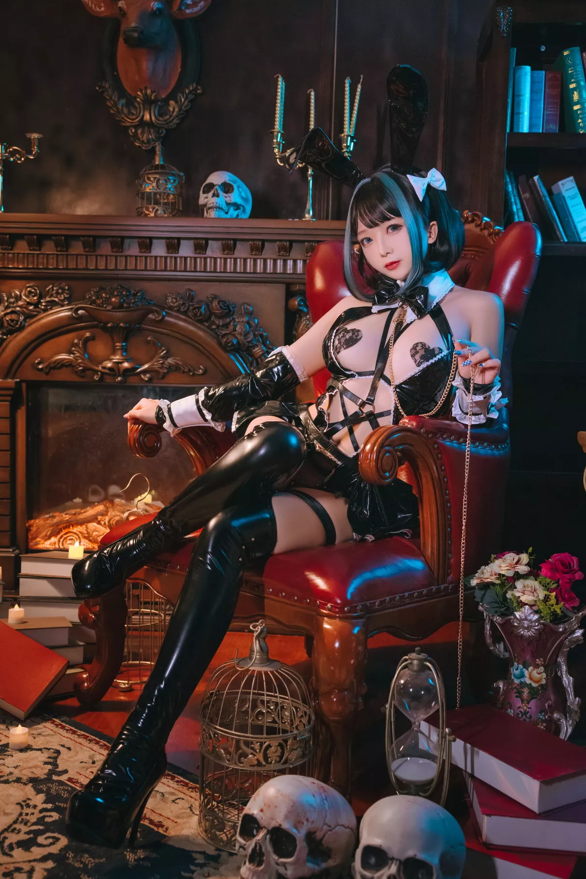 Cosplay美女日奈娇万圣恶魔皮衣主题性感黑色皮质连体内衣秀豪乳遮点诱惑写真66P