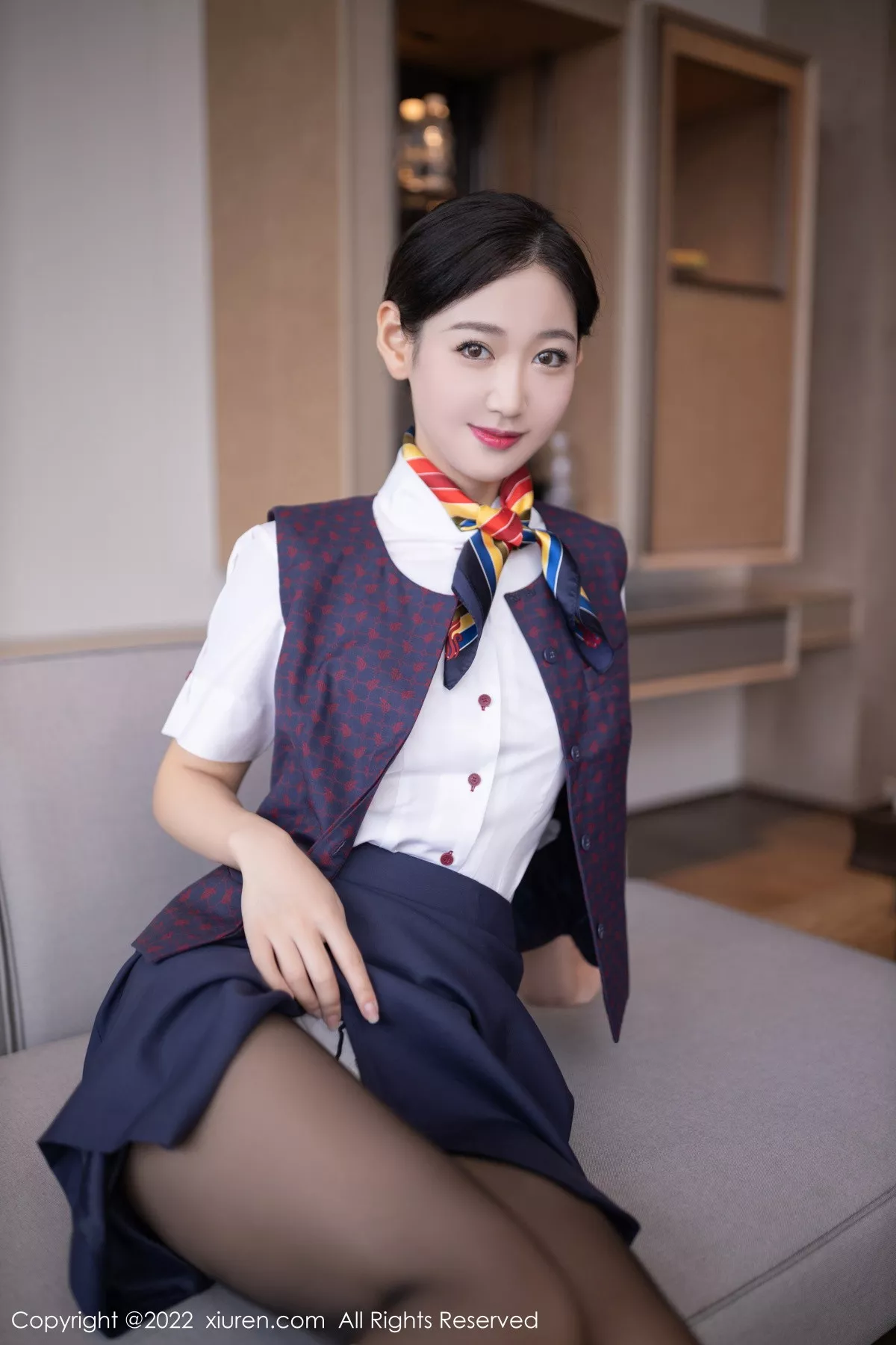 XiuRen第5922期_模特唐安琪北京旅拍国航空姐角色半脱制服露蕾丝内衣诱惑写真79P