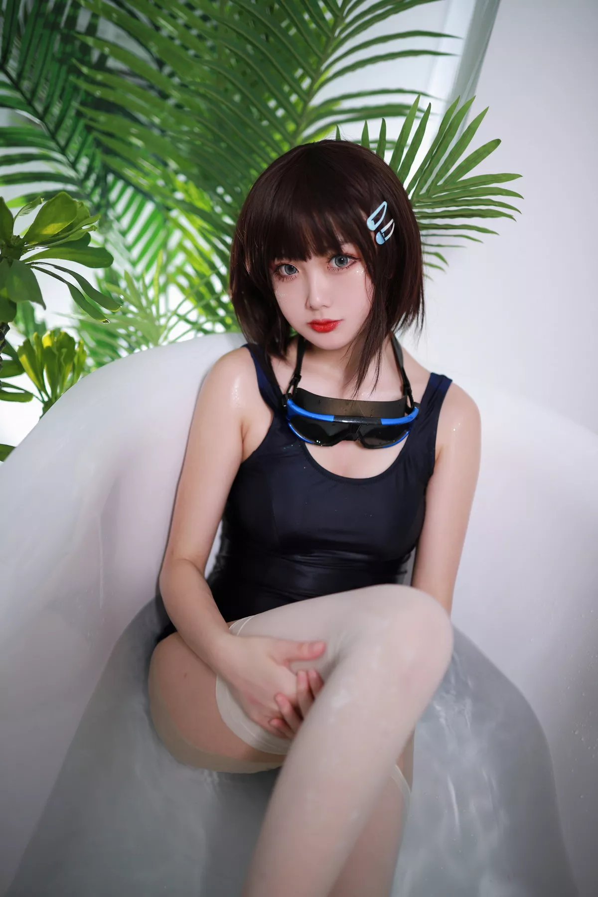 网络美女您的蛋蛋夏日泳装主题私房浴缸性感死库水泳衣湿身秀苗条身材诱惑写真40P
