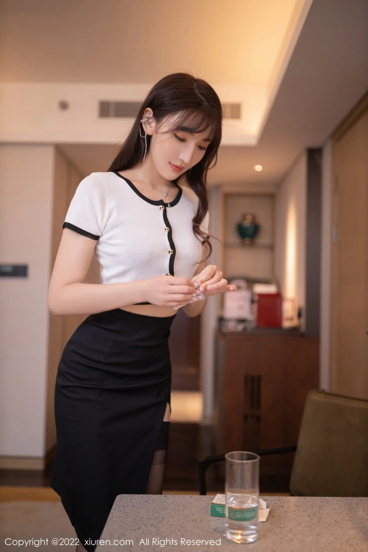 XiuRen第6065期_模特陆萱萱＆唐安琪私房浴室性感姐妹花情趣内衣撩人诱惑写真81P