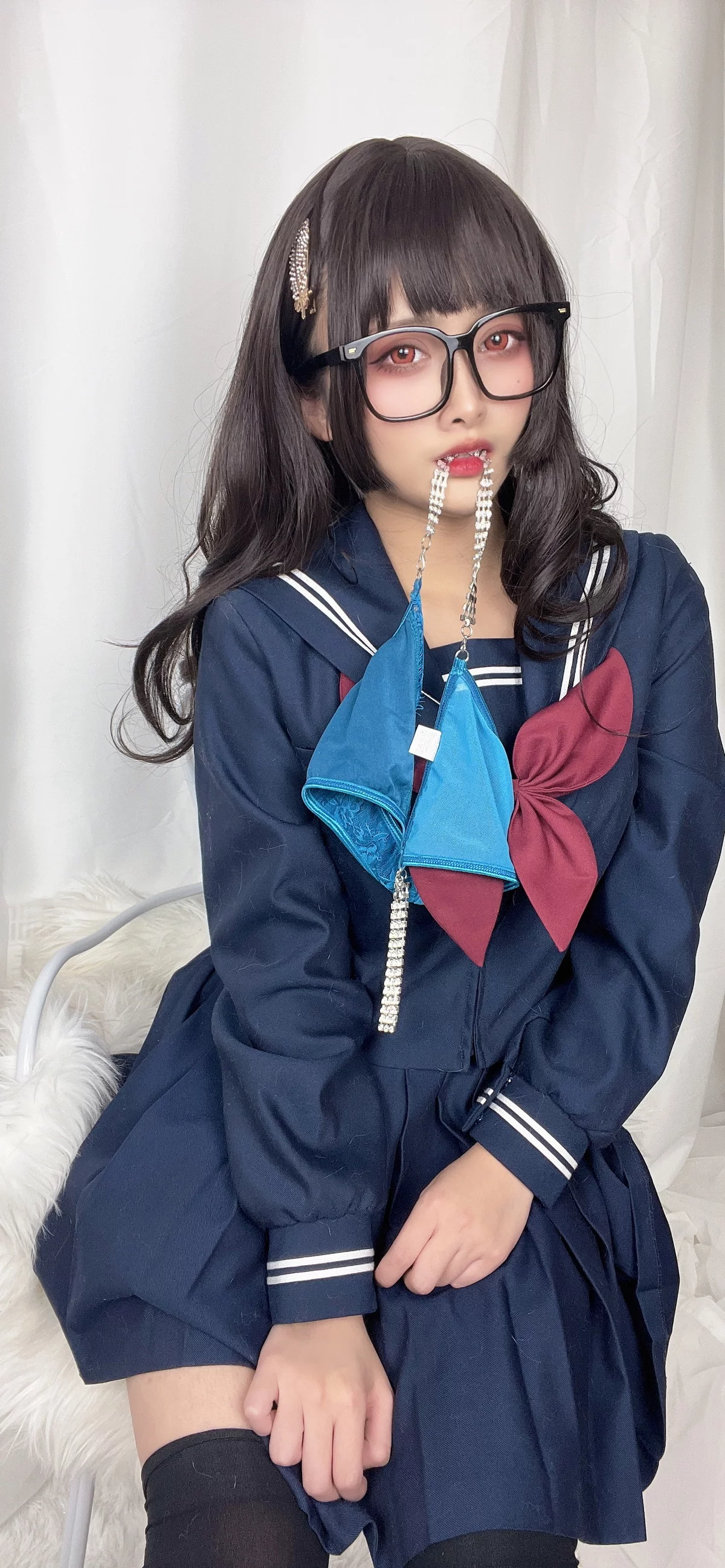 动漫博主洛璃LoLiSAMA漫画主题私房脱学生制服露性感蕾丝内衣丰满诱惑写真113P
