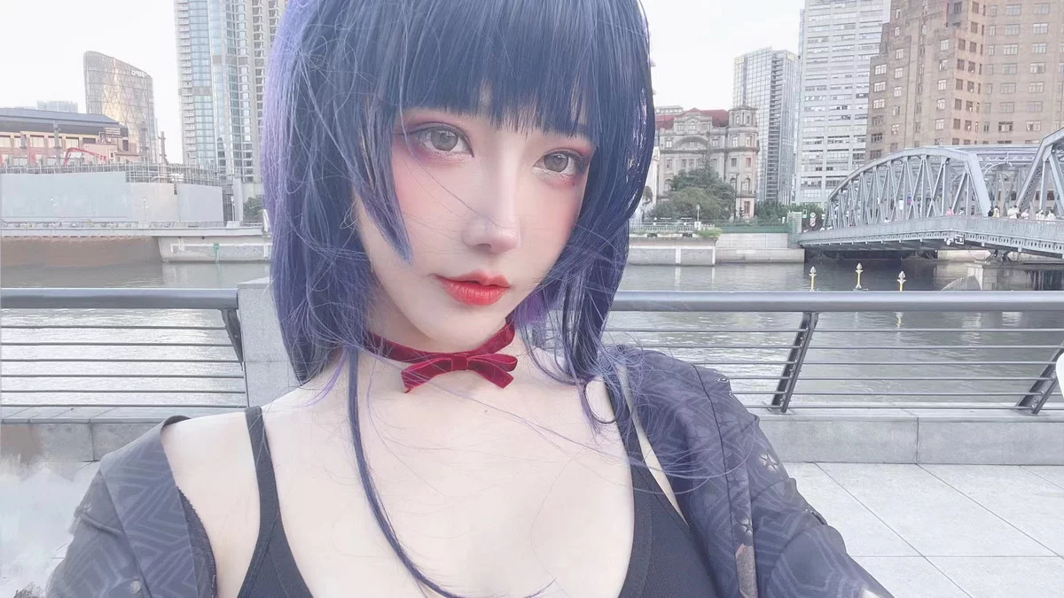 人气Coser啾小妍合集主题私房性感服饰系列秀完美身材翘臀美腿迷人诱惑写真328P