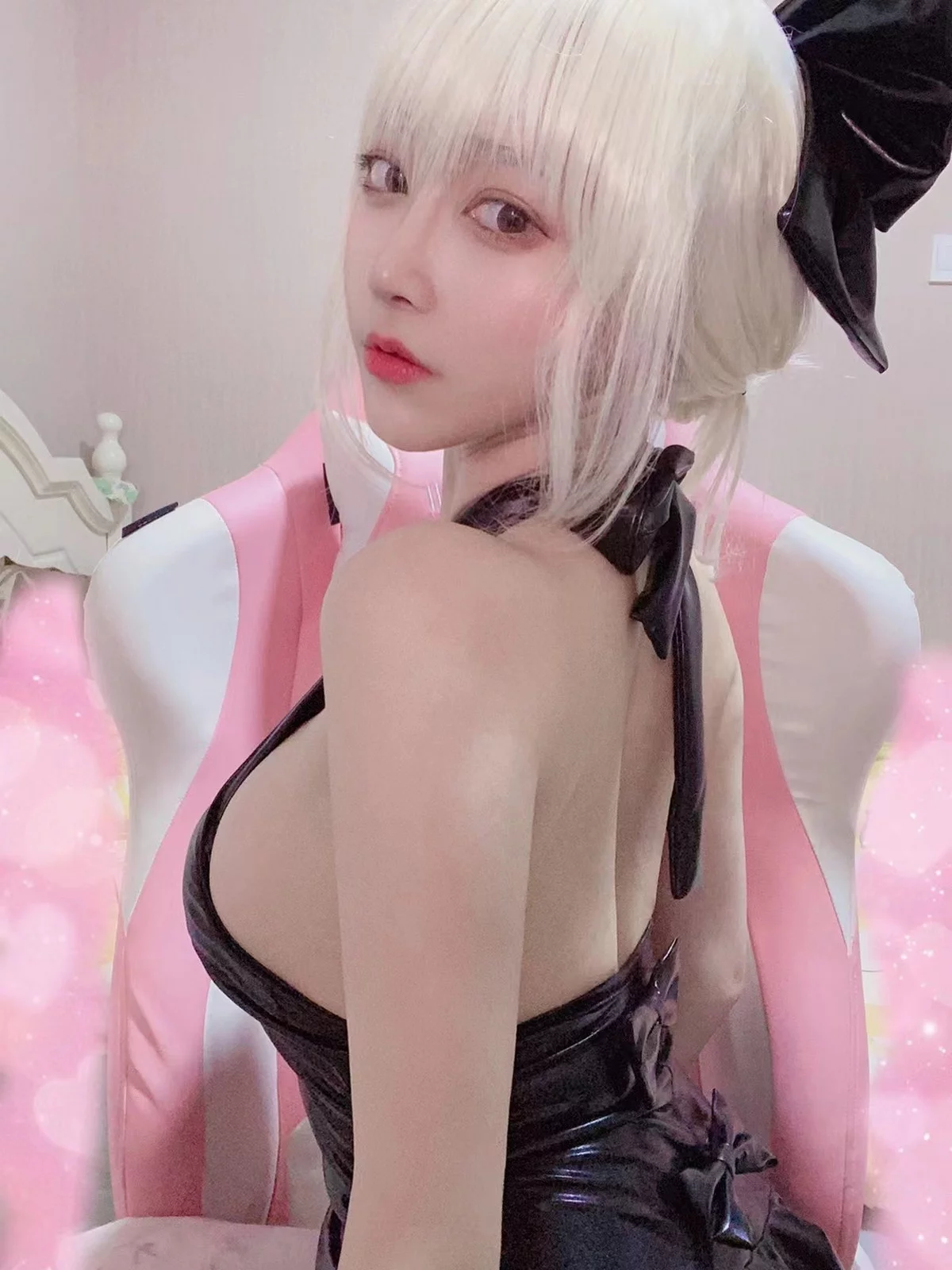 人气Coser啾小妍合集主题私房性感服饰系列秀完美身材翘臀美腿迷人诱惑写真328P