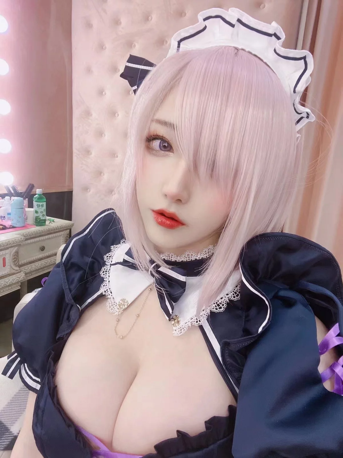 人气Coser啾小妍合集主题私房性感服饰系列秀完美身材翘臀美腿迷人诱惑写真328P
