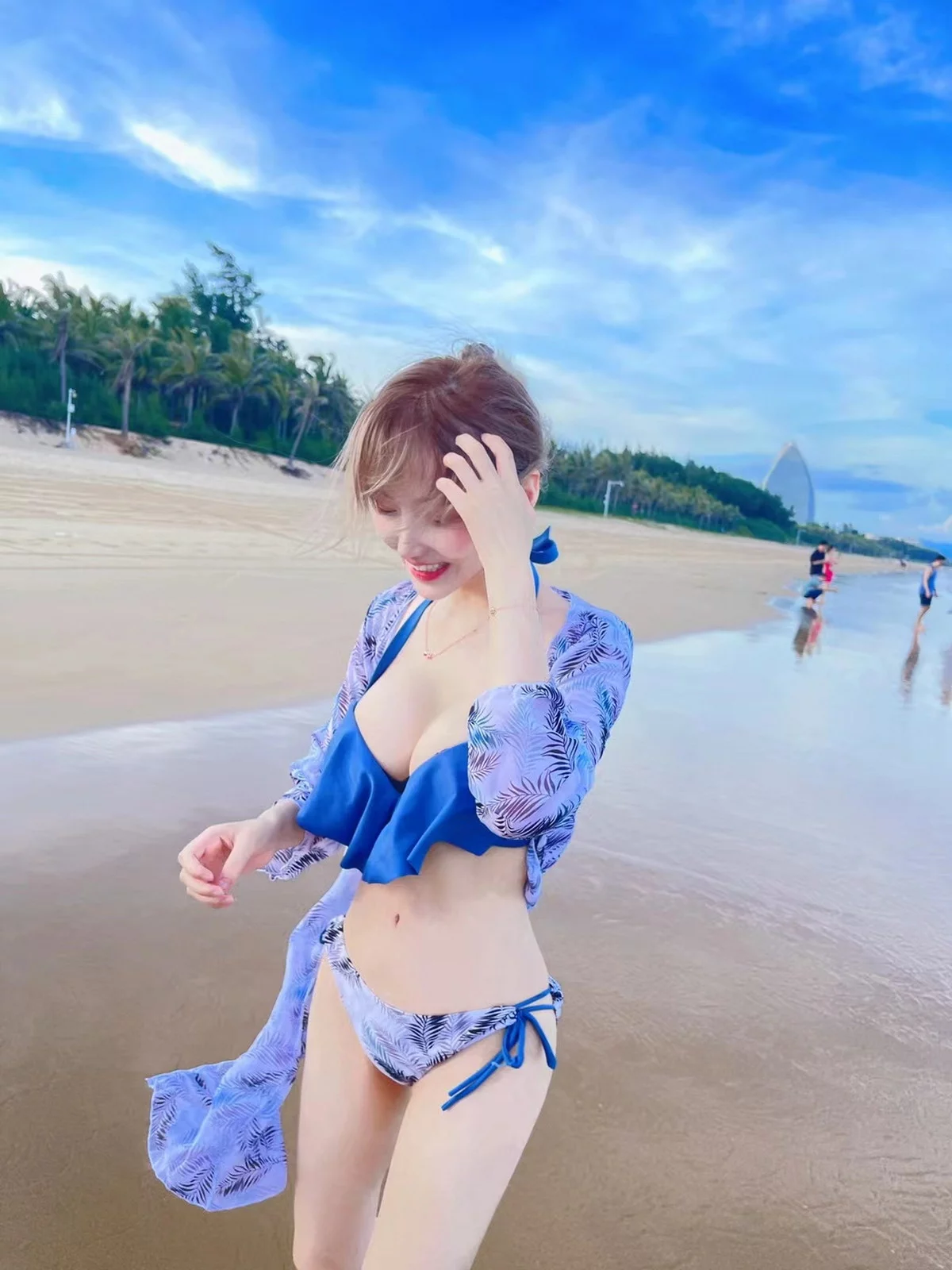 人气Coser啾小妍合集主题私房性感服饰系列秀完美身材翘臀美腿迷人诱惑写真328P