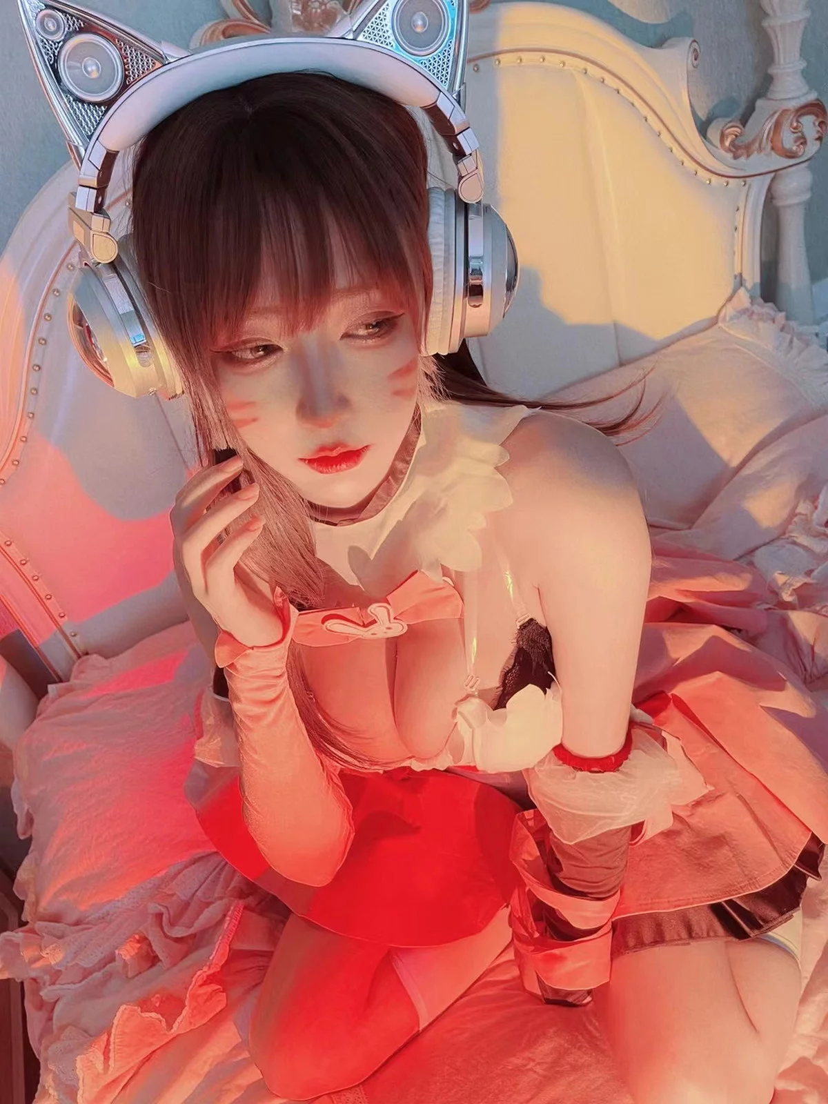 人气Coser啾小妍合集主题私房性感服饰系列秀完美身材翘臀美腿迷人诱惑写真328P