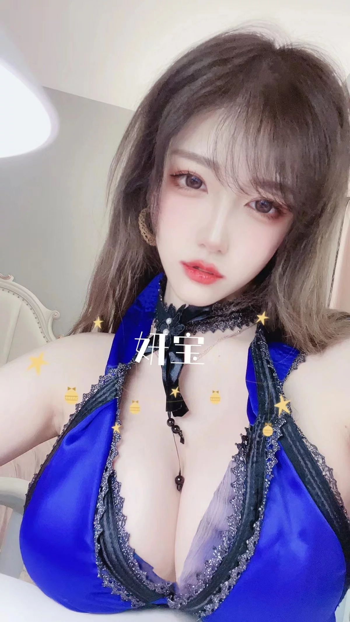 人气Coser啾小妍合集主题私房性感服饰系列秀完美身材翘臀美腿迷人诱惑写真328P