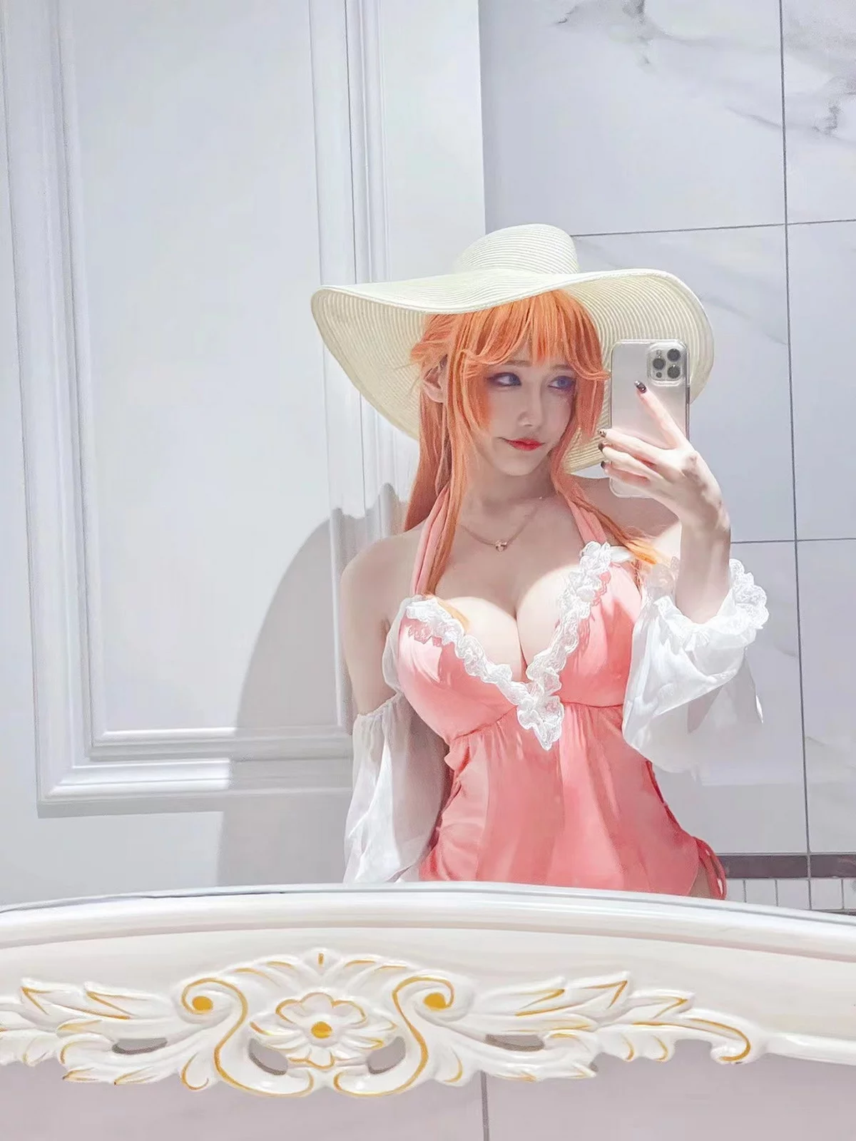 人气Coser啾小妍合集主题私房性感服饰系列秀完美身材翘臀美腿迷人诱惑写真328P