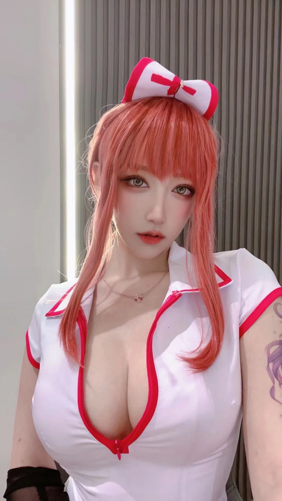 人气Coser啾小妍合集主题私房性感服饰系列秀完美身材翘臀美腿迷人诱惑写真328P