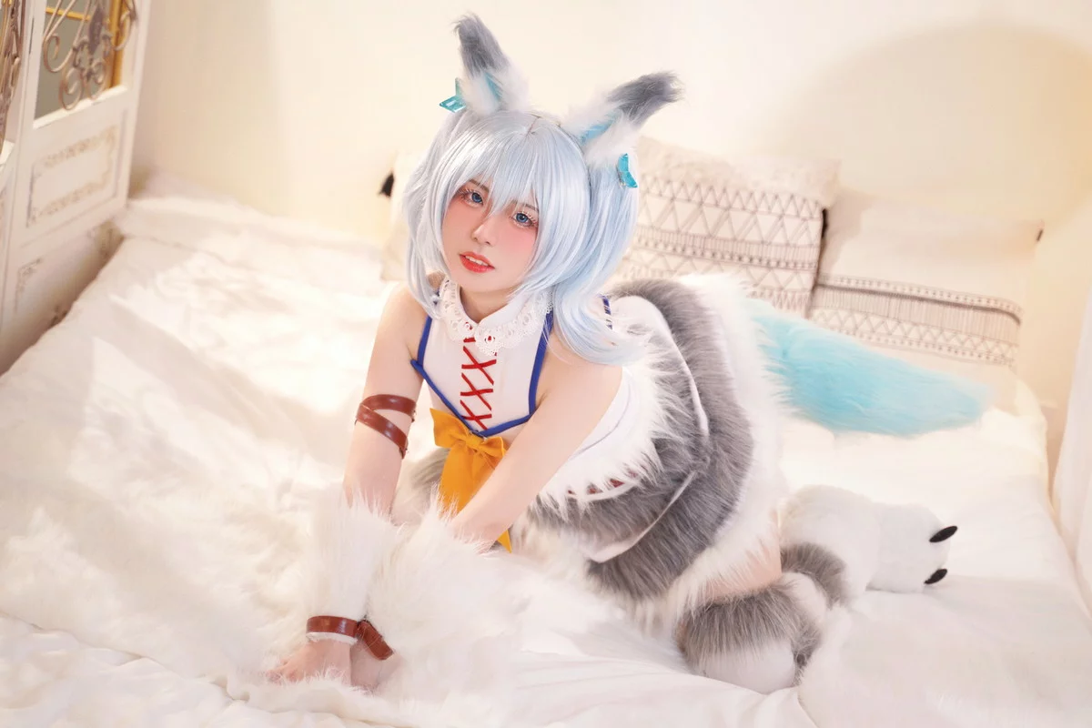 微博美少女虎森森回复术士刹那主题私房床上性感服饰秀翘臀美腿迷人诱惑写真40P