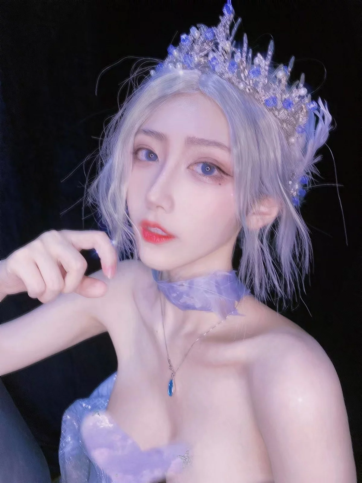 人气Coser啾小妍合集主题私房性感服饰系列秀完美身材翘臀美腿迷人诱惑写真328P