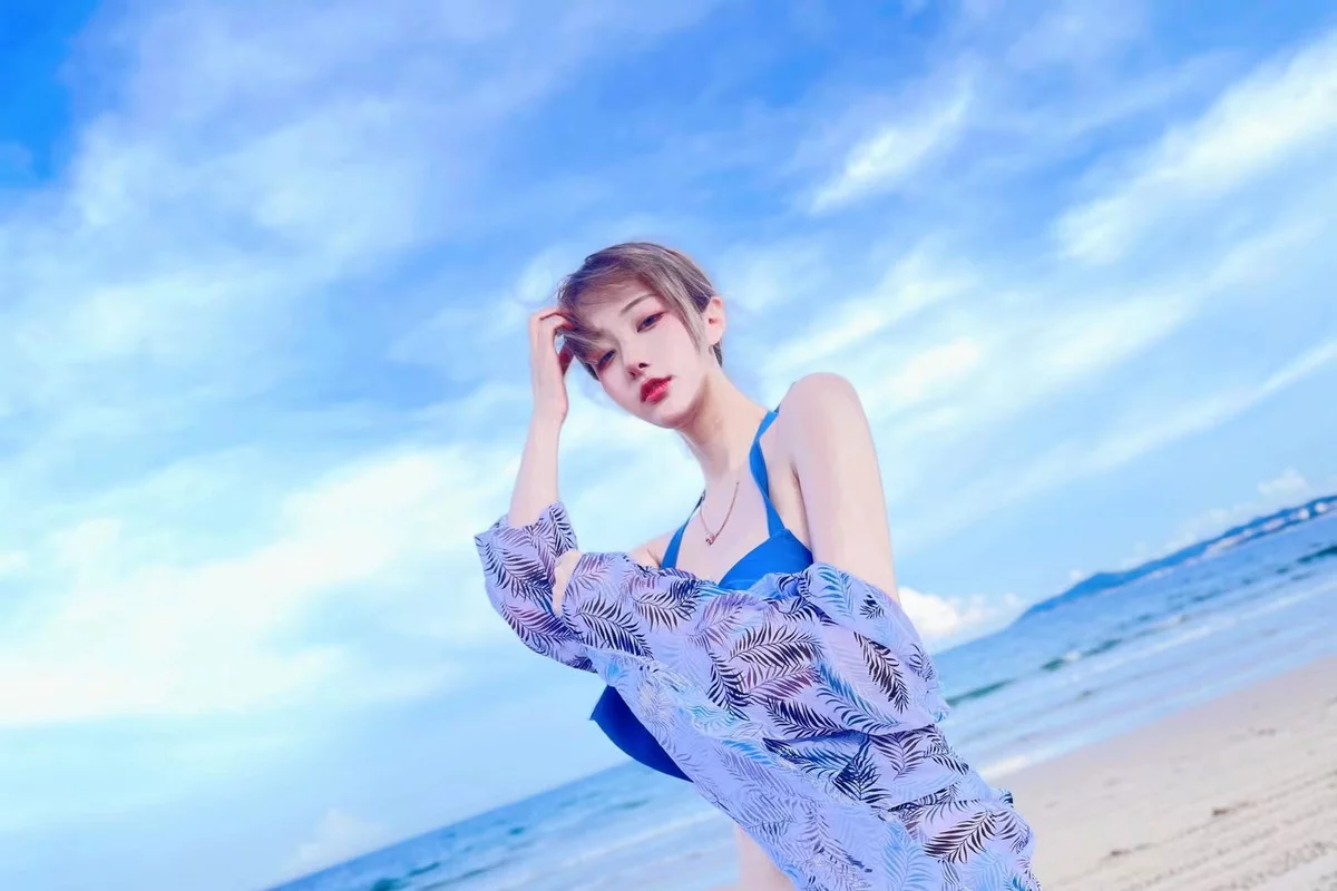 人气Coser啾小妍合集主题私房性感服饰系列秀完美身材翘臀美腿迷人诱惑写真328P