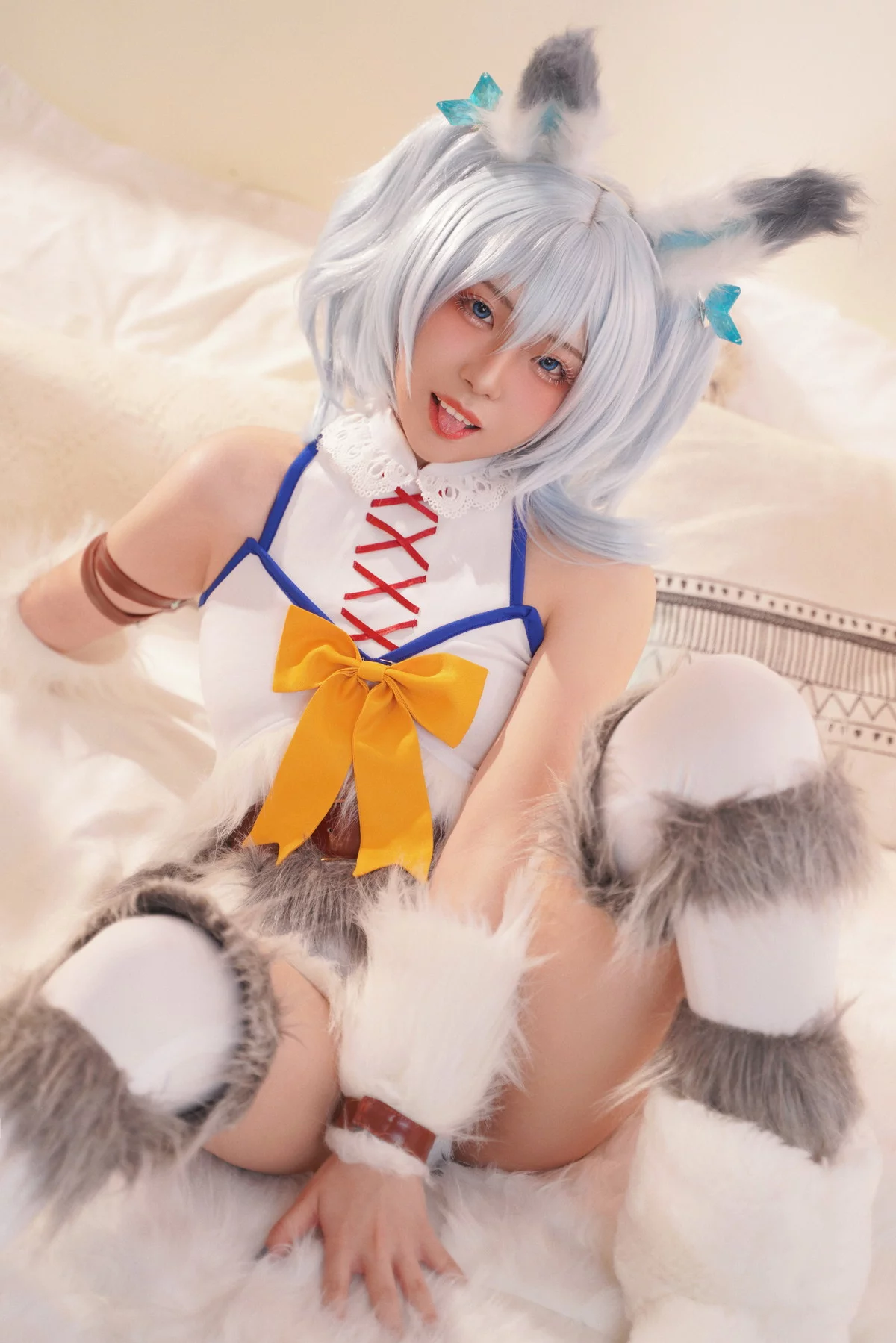 微博美少女虎森森回复术士刹那主题私房床上性感服饰秀翘臀美腿迷人诱惑写真40P