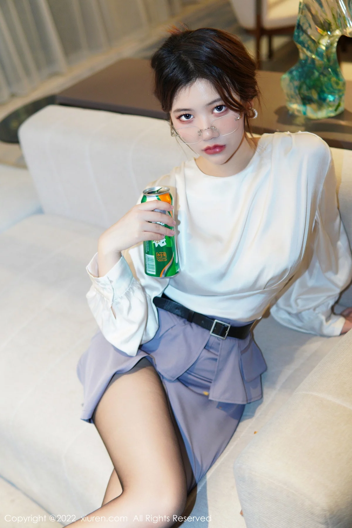 XiuRen第6028期_模特奈奈子醉酒女教师主题半脱露绿灰色蕾丝内衣撩人诱惑写真79P