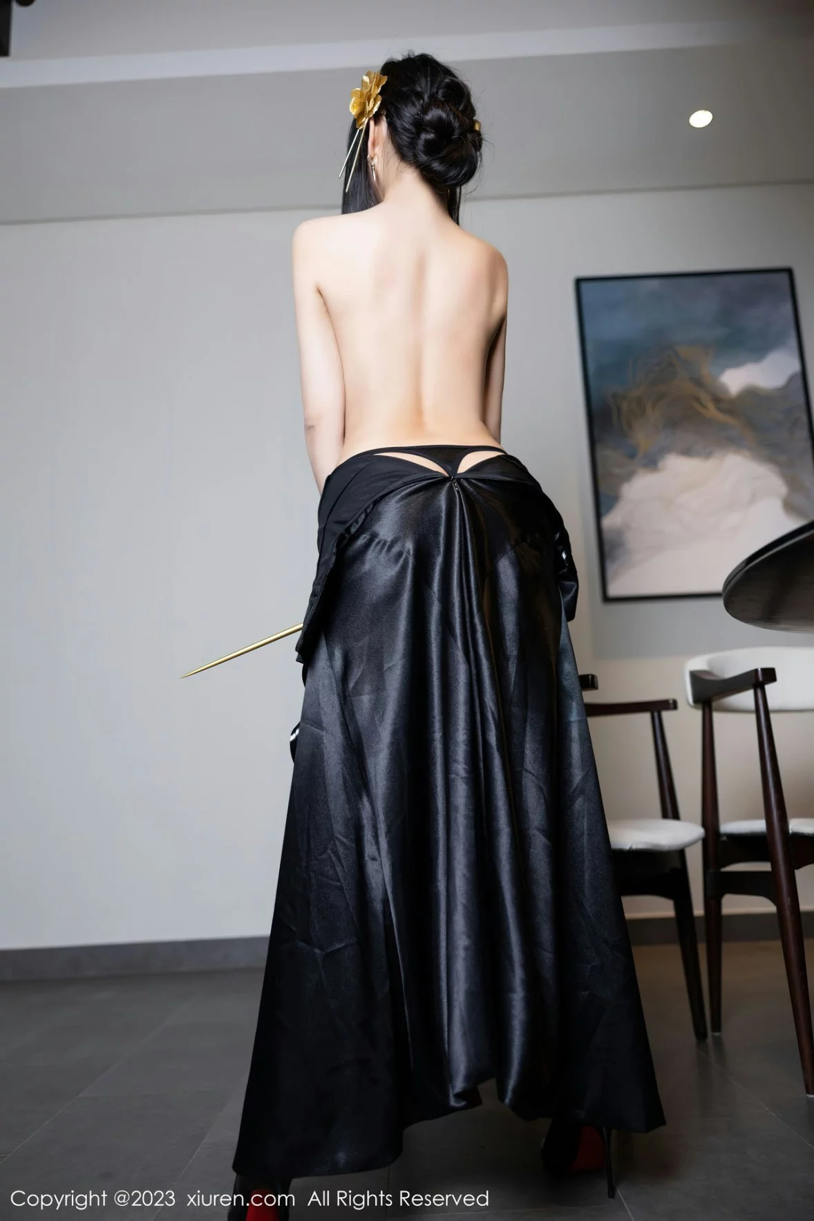 XiuRen第6114期_女神杨晨晨Yome性感黑色服饰配魅惑黑丝秀完美身材诱惑写真83P