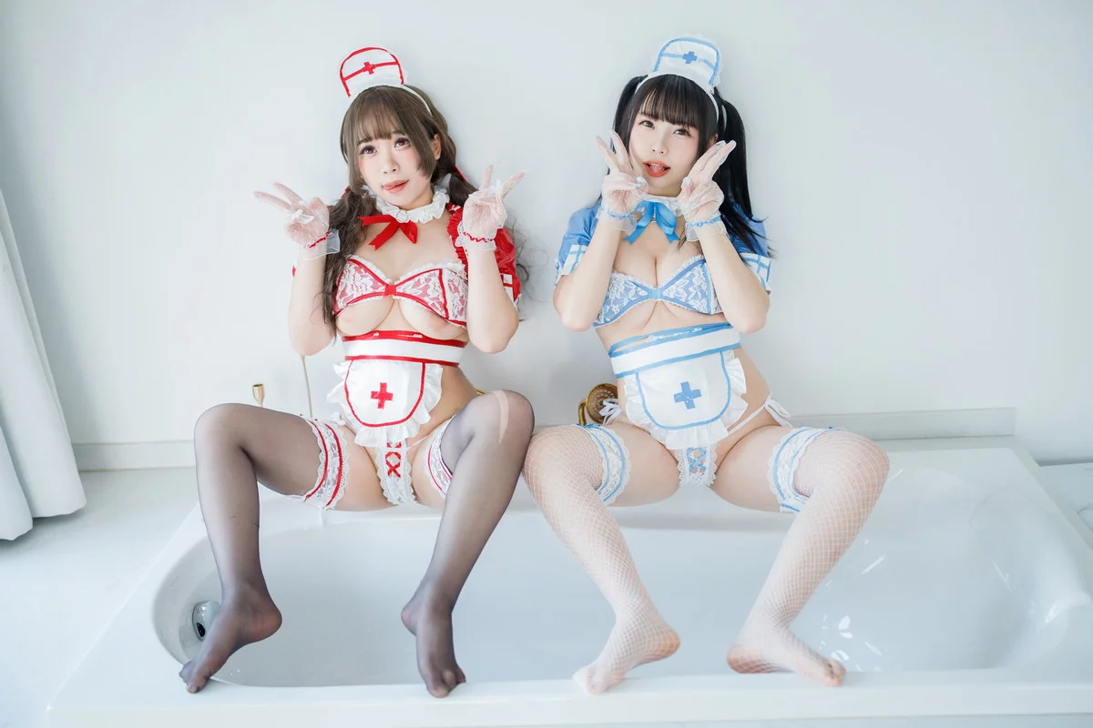 网络美女胡桃猫＆十万珍吱伏特诊疗预约主题私房性感姐妹花情趣内衣惹火诱惑写真167P