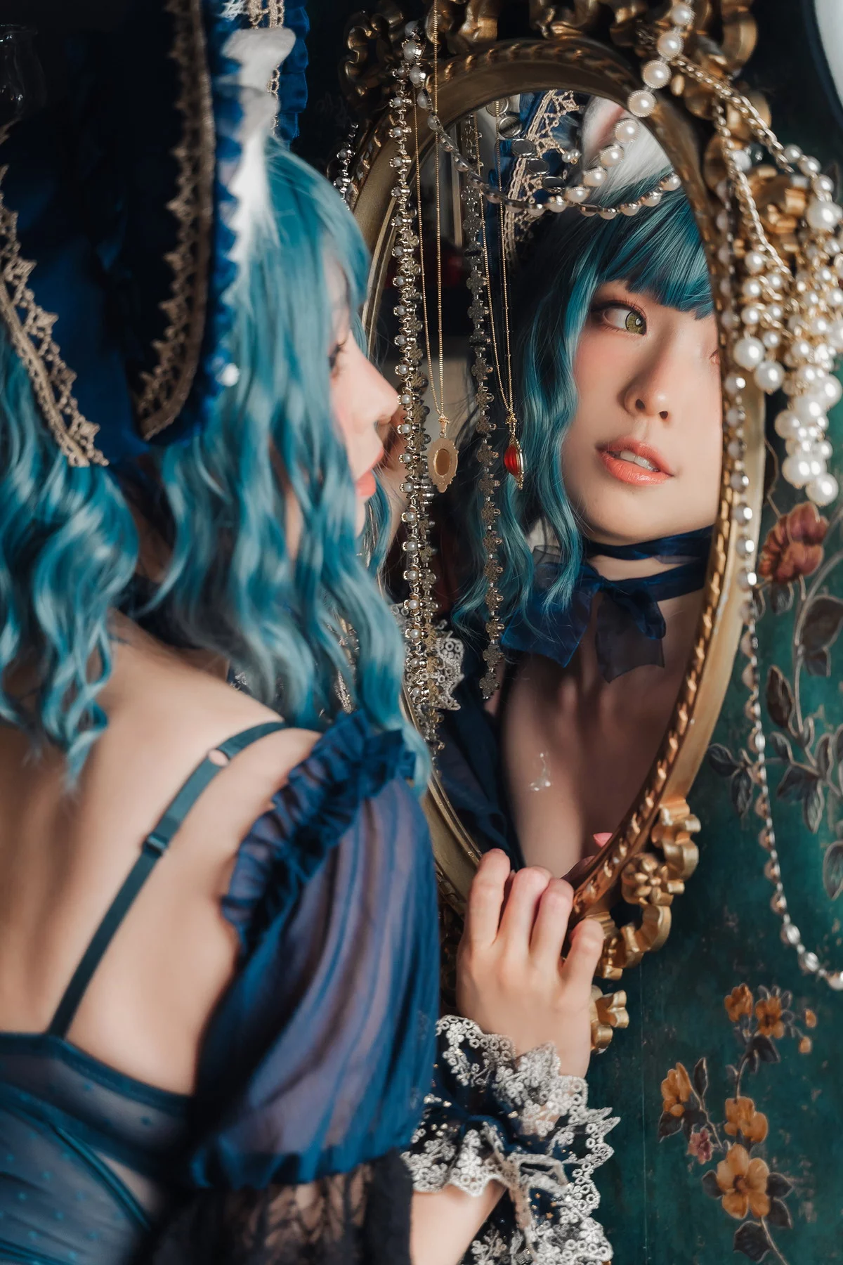 Coser妹子Ely_eee折耳猫少女人形主题性感情趣服饰露蕾丝内衣迷人诱惑写真60P