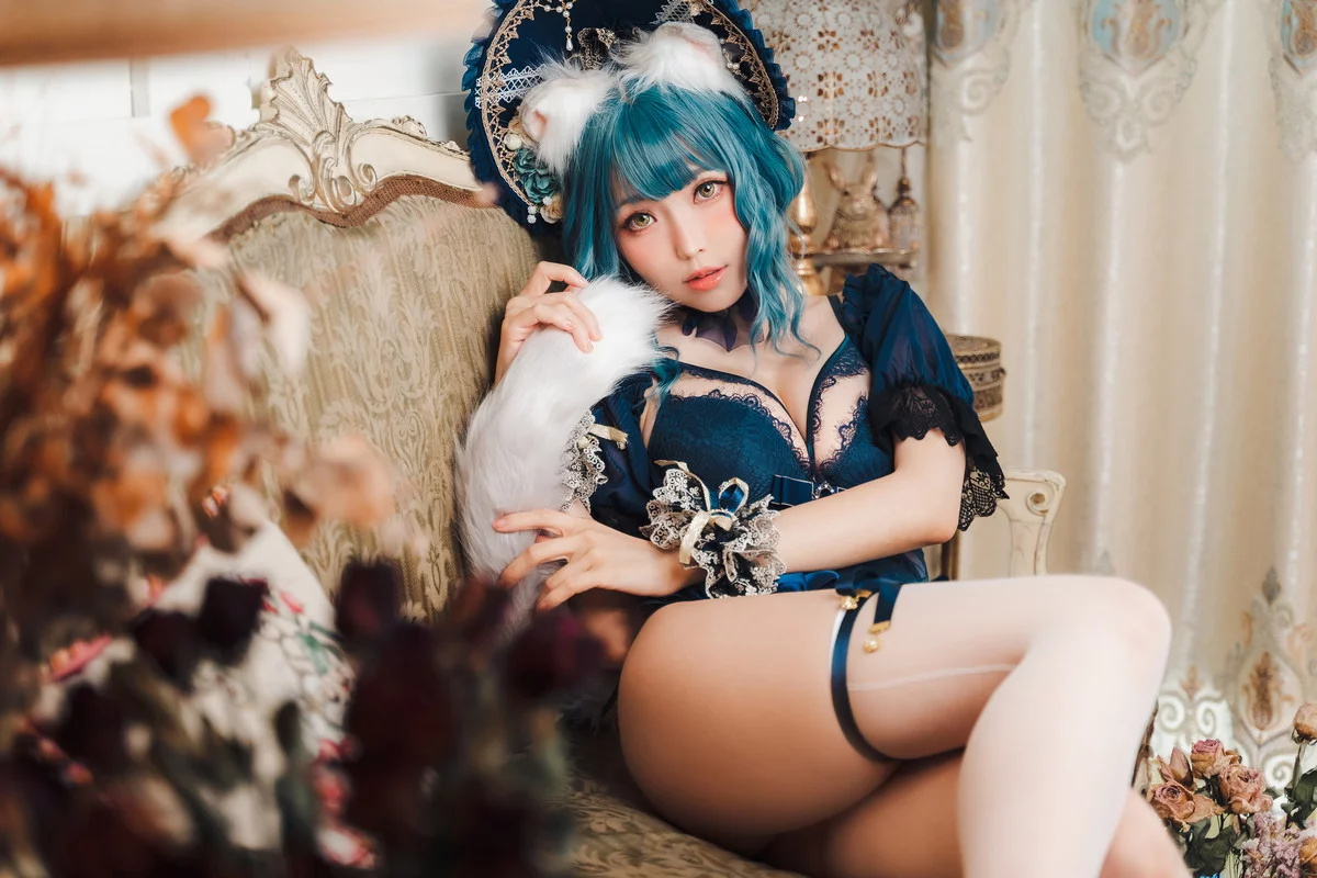 Coser妹子Ely_eee折耳猫少女人形主题性感情趣服饰露蕾丝内衣迷人诱惑写真60P